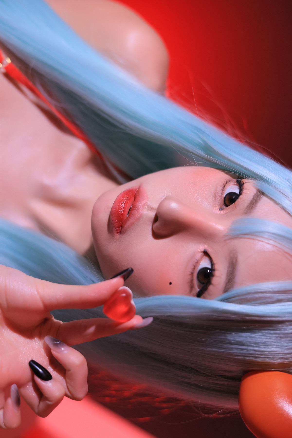 Dongeuran 동그란, PhotoBook 「Red Succubus」 Set.01の写真 48
