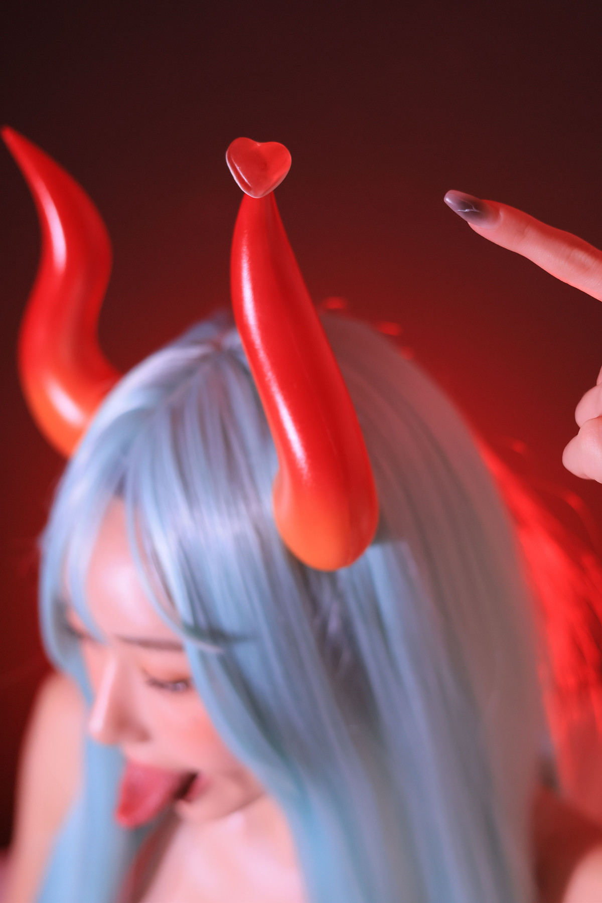 Dongeuran 동그란, PhotoBook 「Red Succubus」 Set.03の写真 47