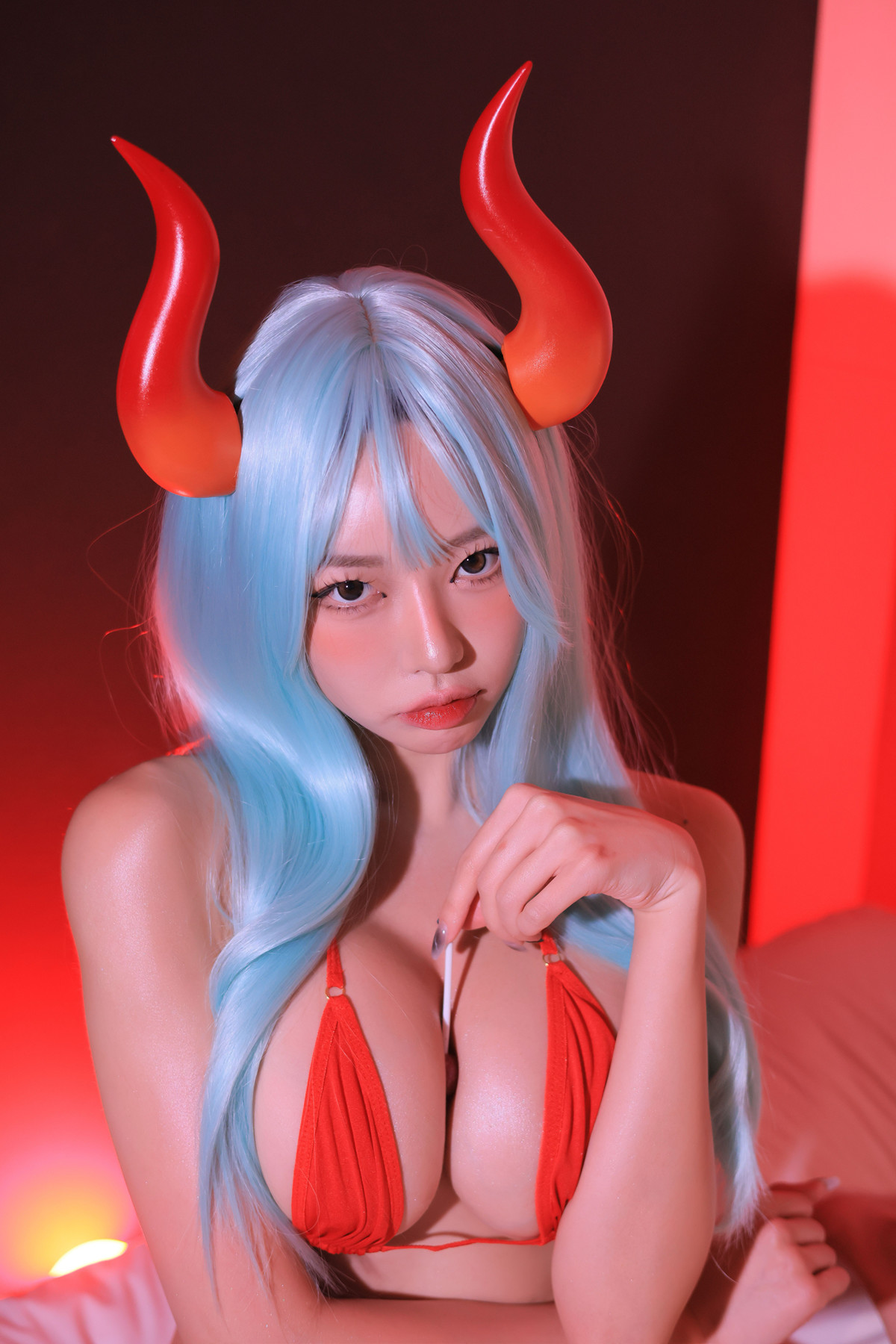 Dongeuran 동그란, PhotoBook 「Red Succubus」 Set.04の写真 30