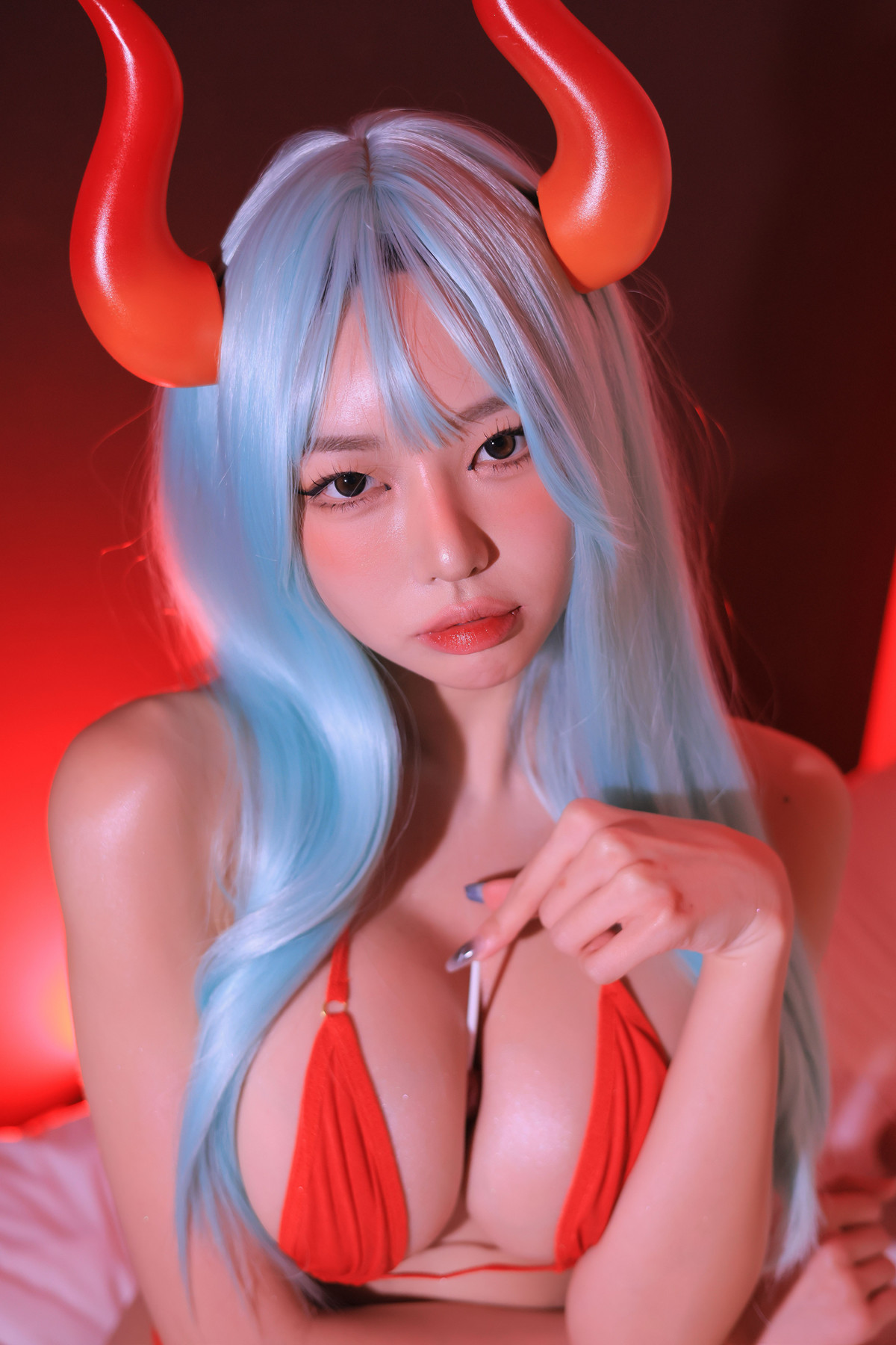 Dongeuran 동그란, PhotoBook 「Red Succubus」 Set.04の写真 31