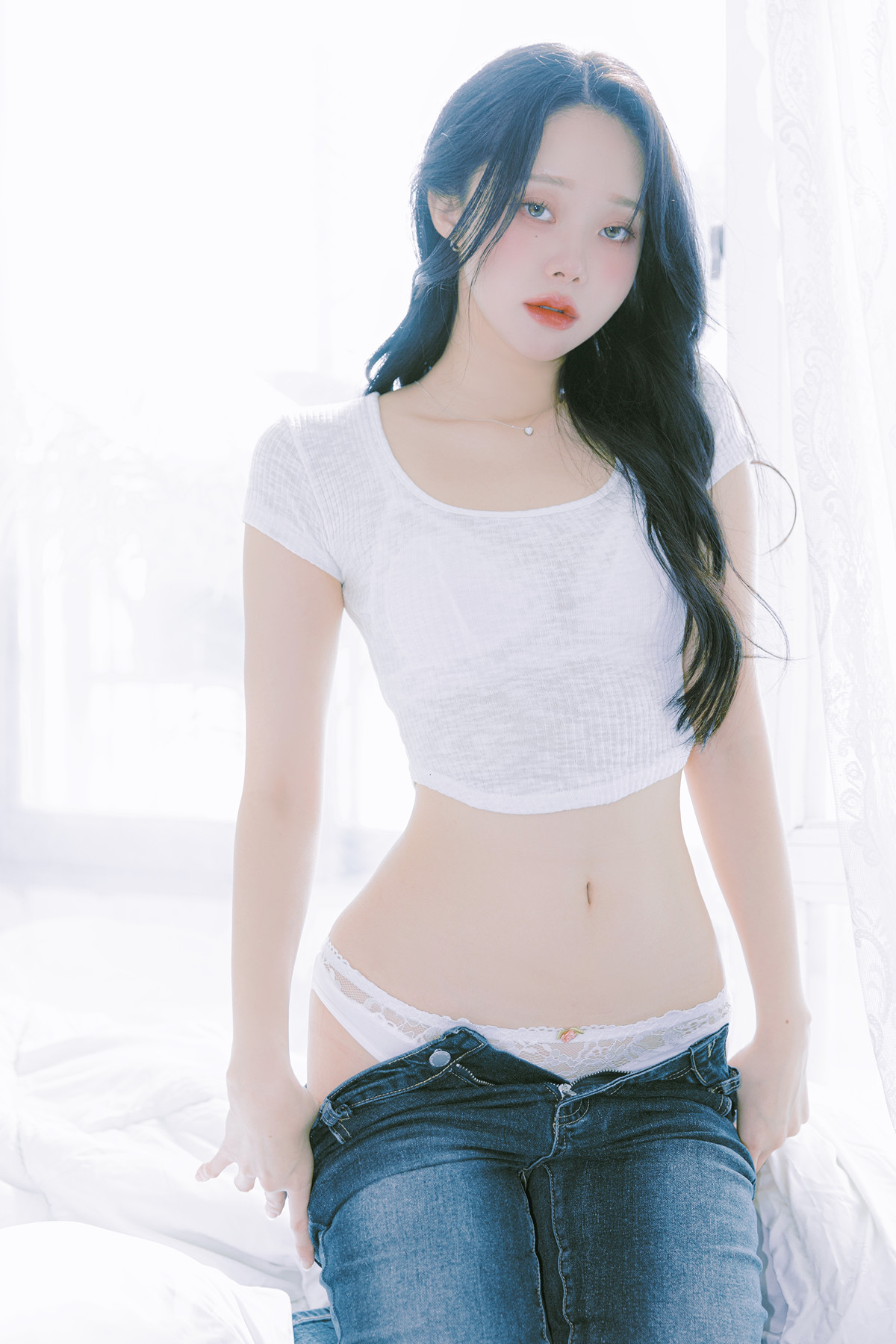 Inah 이나, PhotoBook 「Blooming Day」 Set.01の写真 4