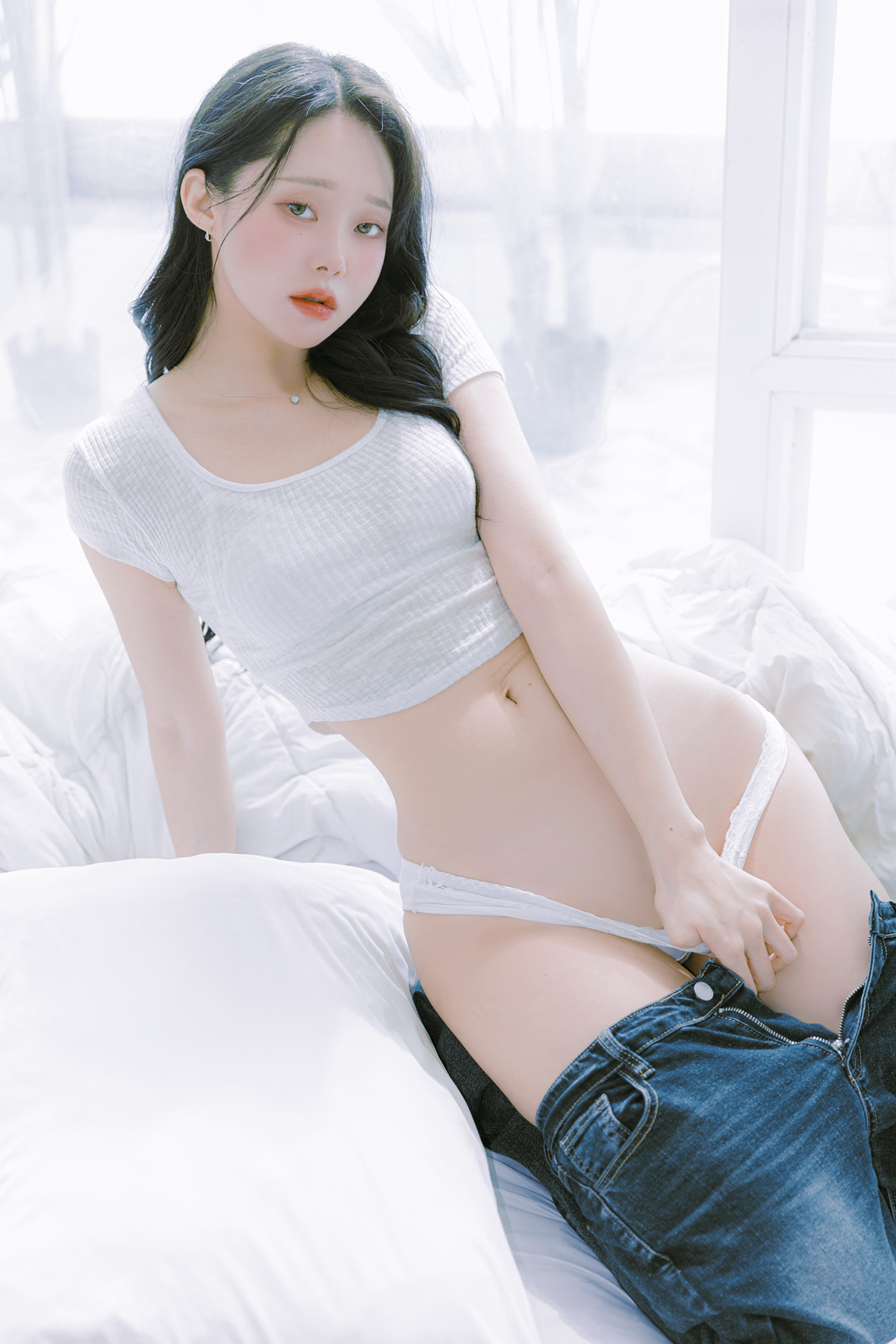 Inah 이나, PhotoBook 「Blooming Day」 Set.01の写真 13
