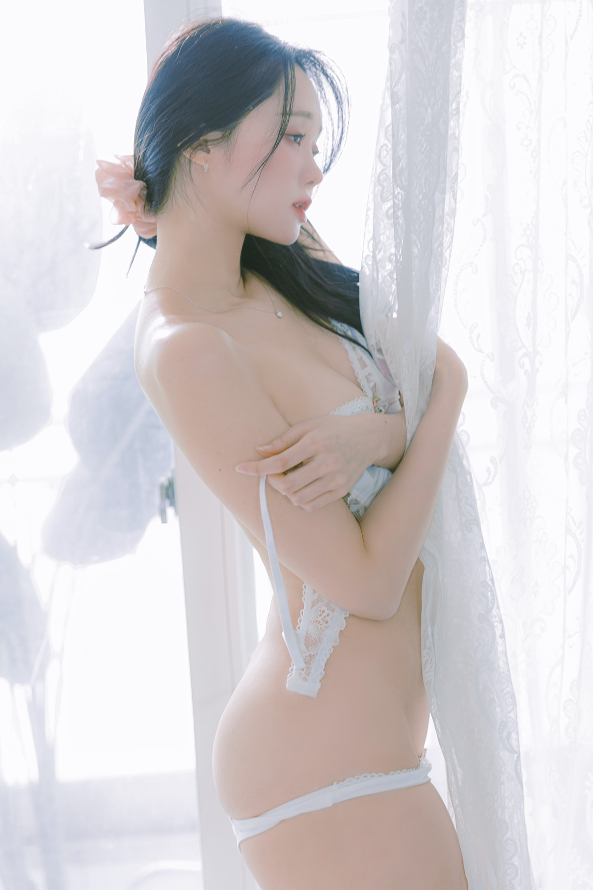 Inah 이나, PhotoBook 「Blooming Day」 Set.02の写真 23