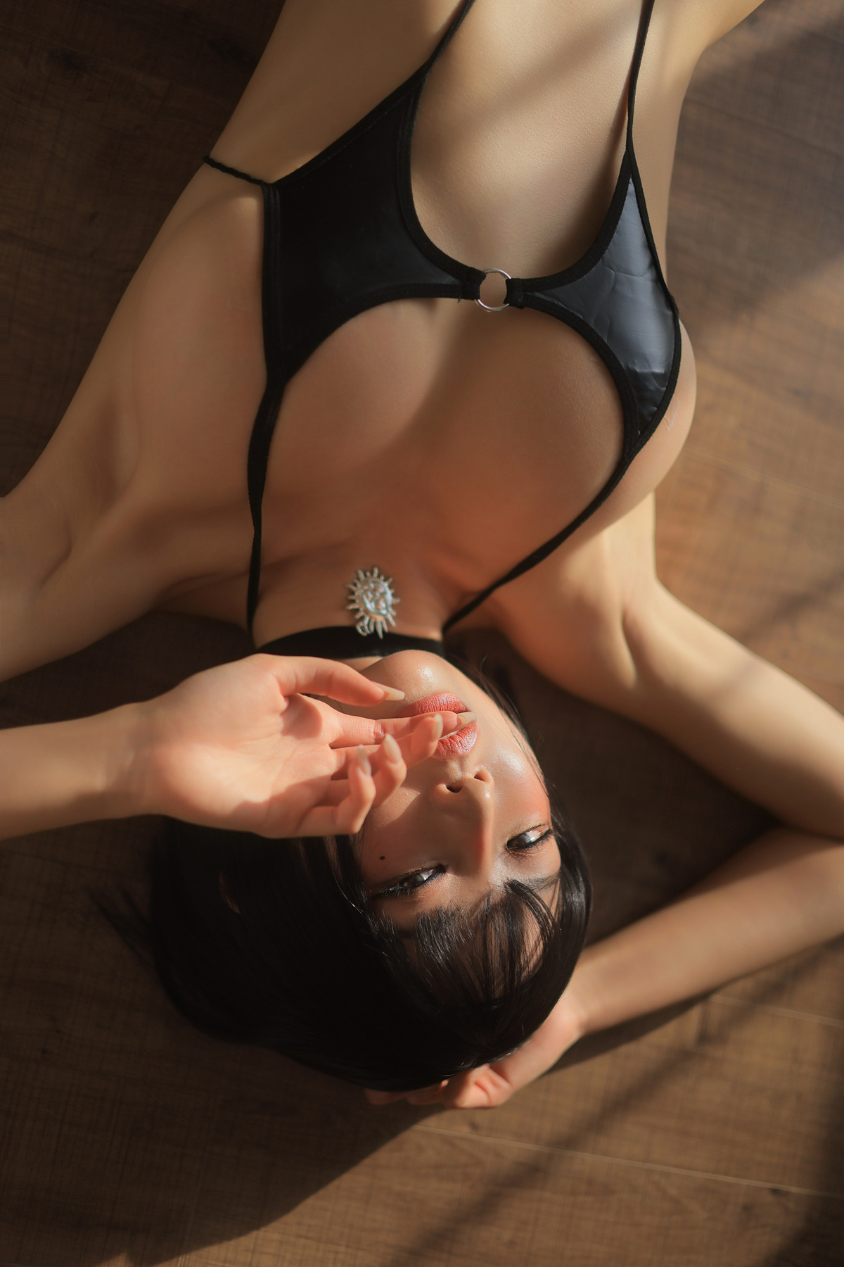 Dongeuran 동그란, PhotoBook 「Matilda」 Set.04の写真 21
