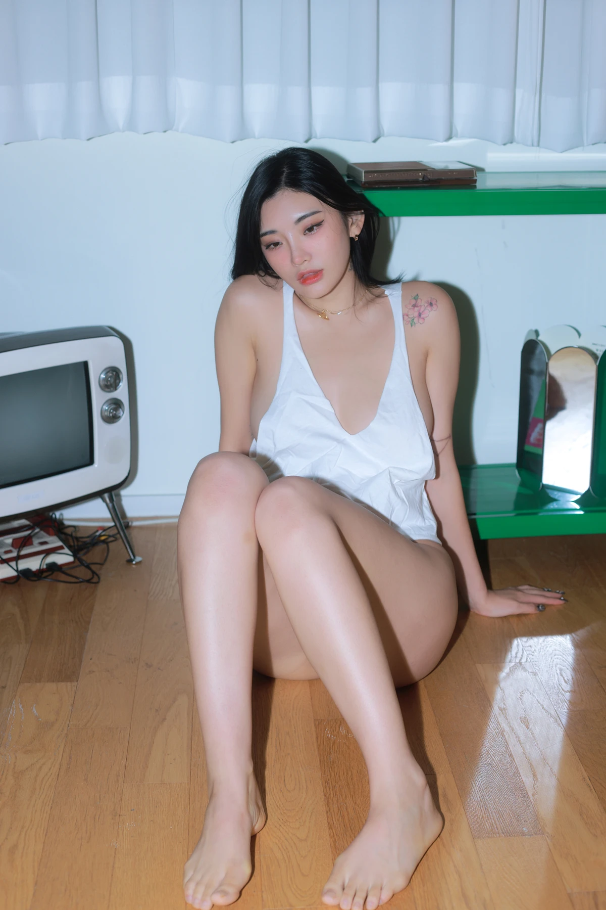 Sula 첼설아, PhotoBook 「Drunk」 Set.01の写真 9