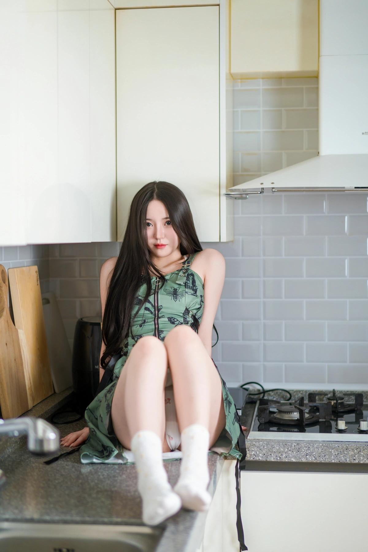 Yeolmu 열무, PhotoBook 「Pose On The Stairs And The Sink」の写真 11