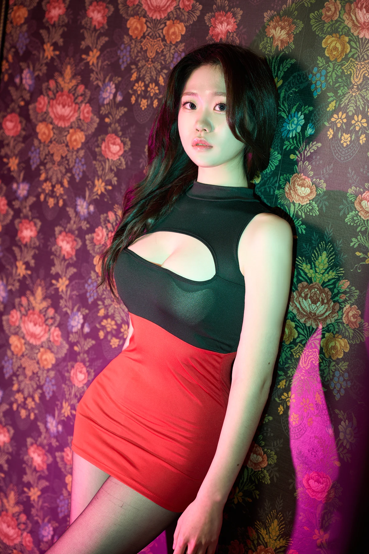 HaEun 하은, Photobook 「Fair Skin」の写真 22