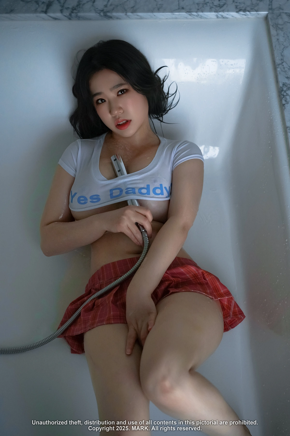 Jenn 젠, MARK Photobook 「Excitement in Wet Bath」 Set.02の写真 26