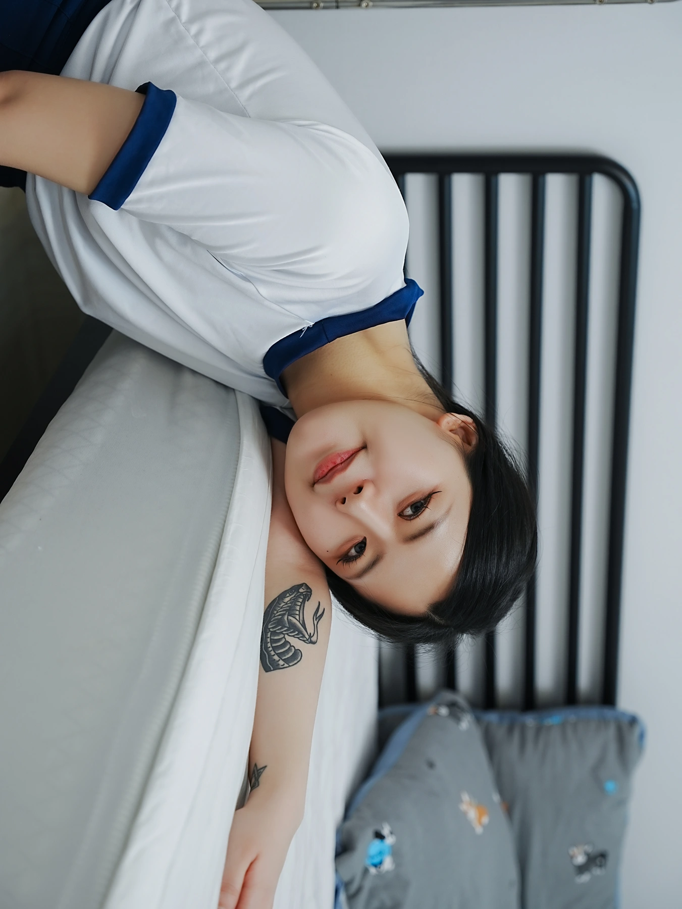 Choi Ri 최리, Photobook Vol.01 「Bloomers」 Set.02の写真 3