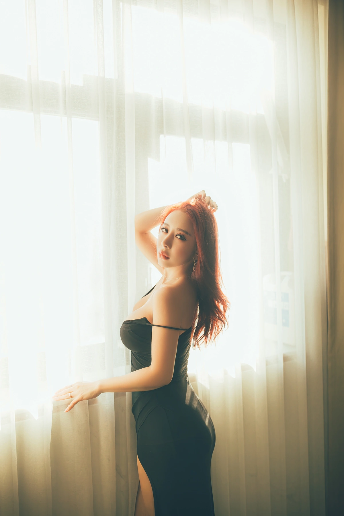 Soyoung 소영, PhotoBook 「In The Hotel」の写真 5