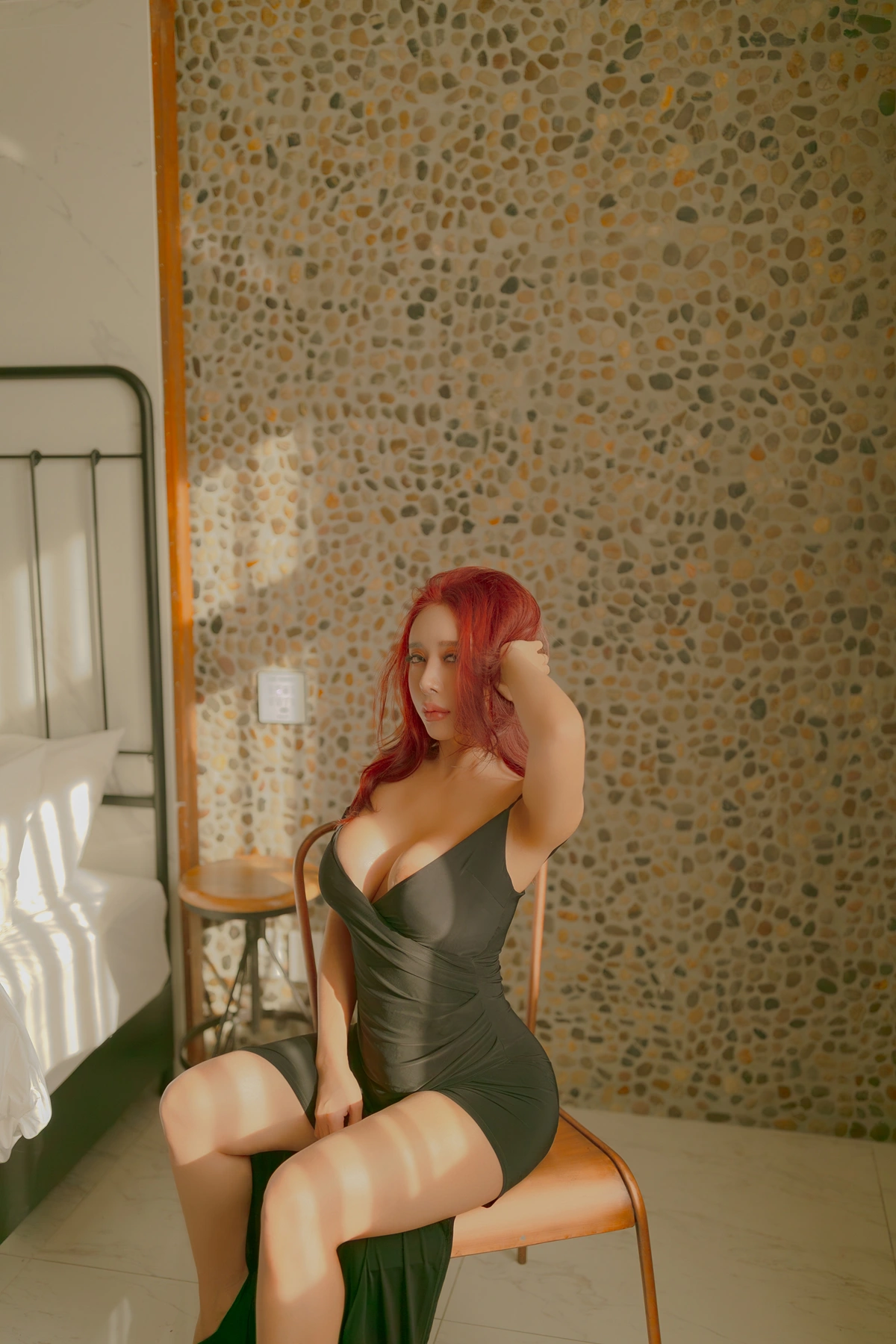 Soyoung 소영, PhotoBook 「In The Hotel」の写真 6