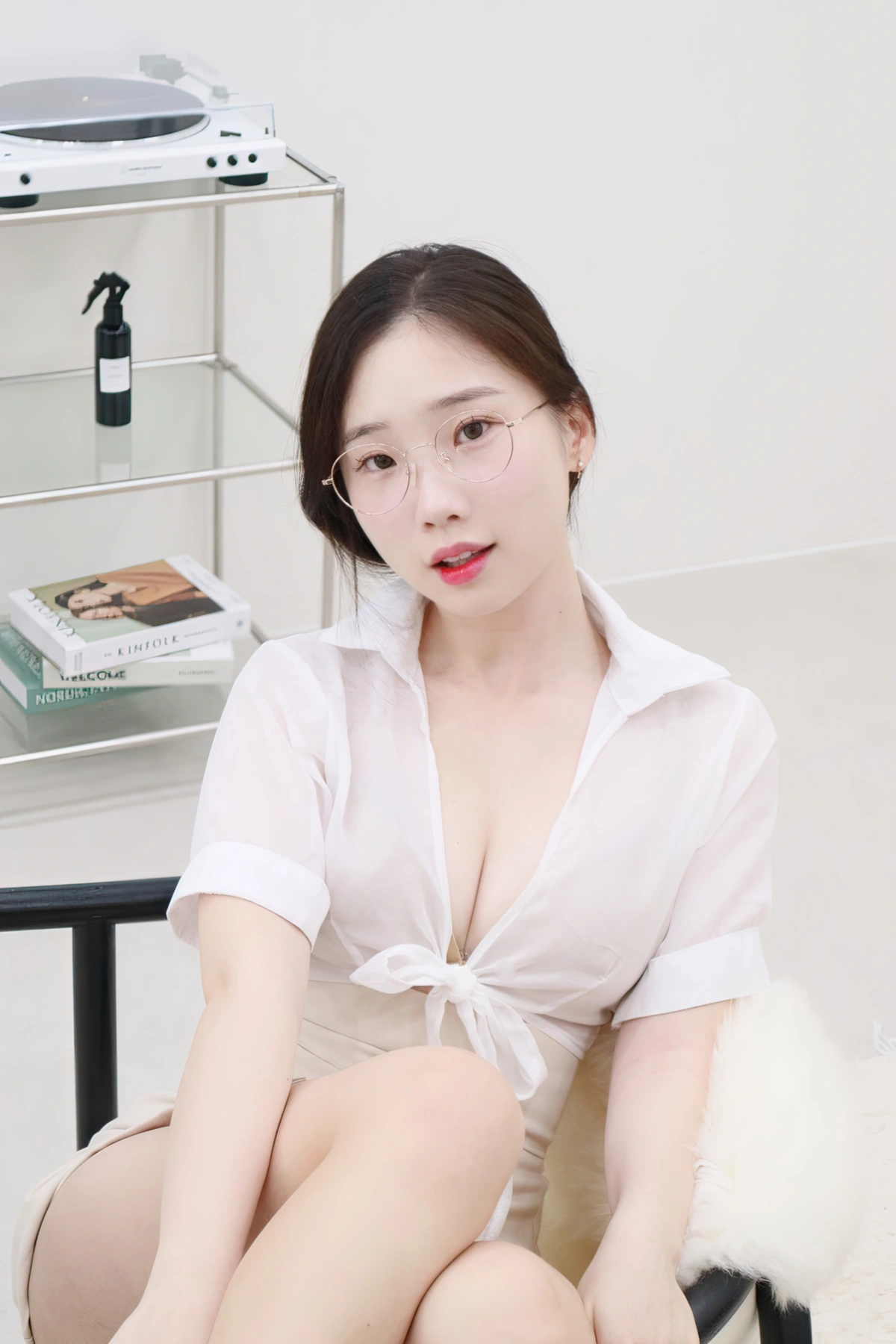 Pureding 퓨딩, Sexy Photobook Vol.11の写真 13