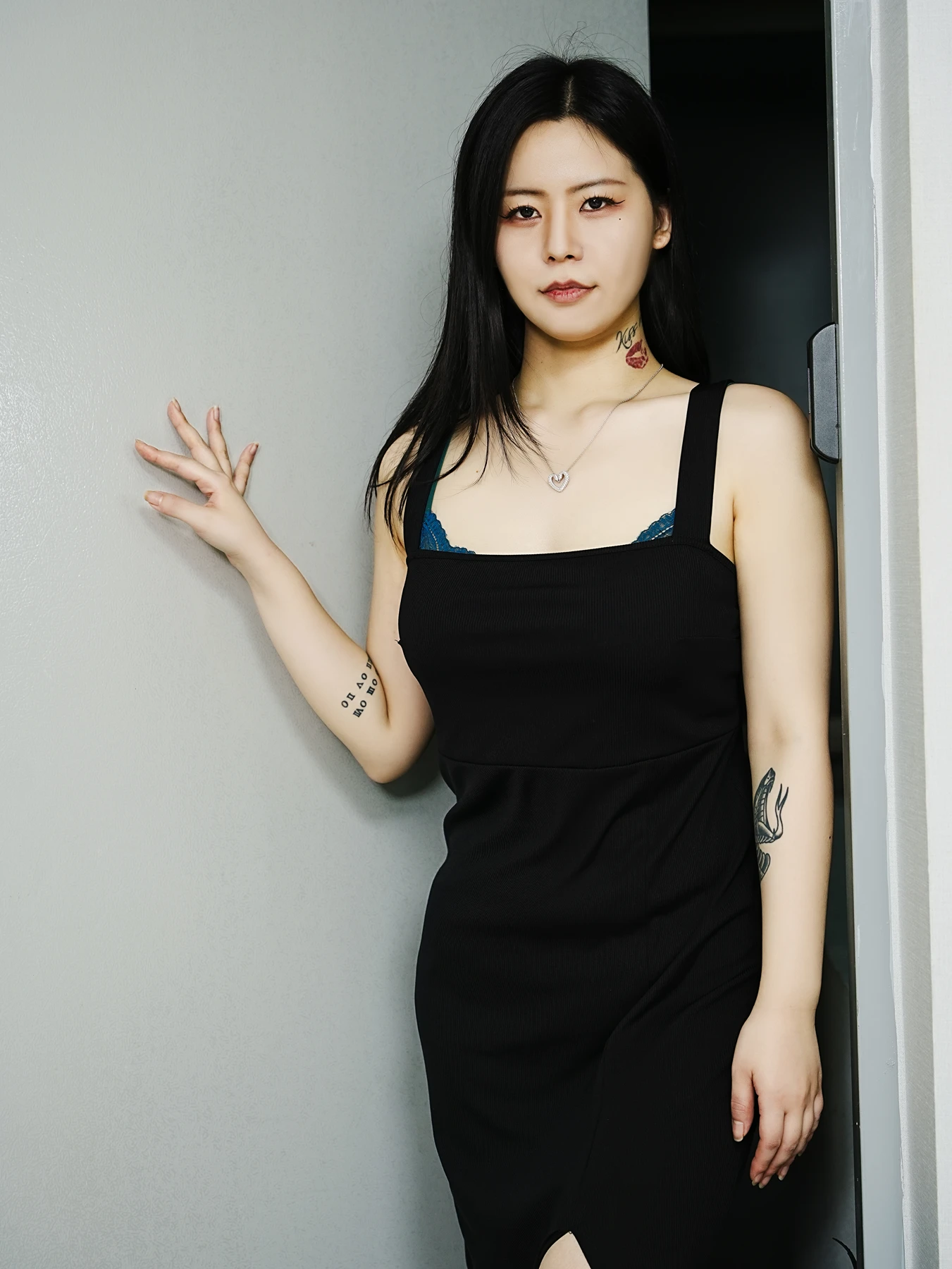 Choi Ri 최리, Photobook Vol.02 「Missy Look」 Set.01の写真 2
