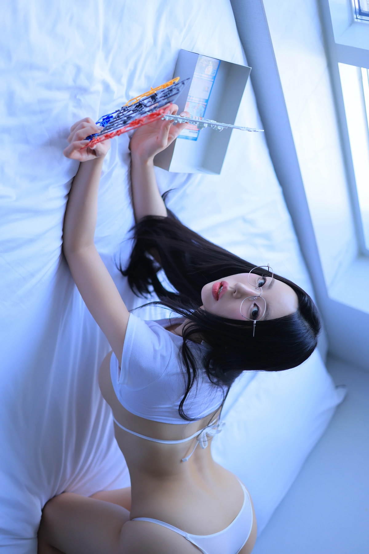 Dongeuran 동그란, PhotoBook 「Toy」 Set.04の写真 11