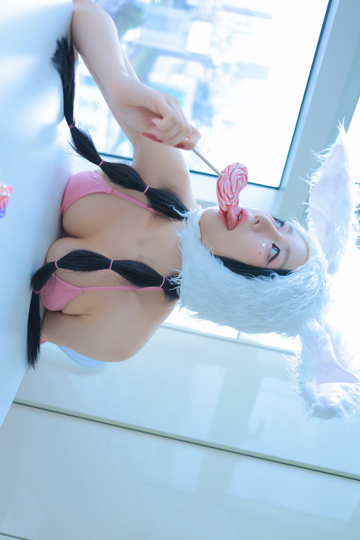 Dongeuran 동그란, PhotoBook 「Naked Bunny」 Set.02の写真 31