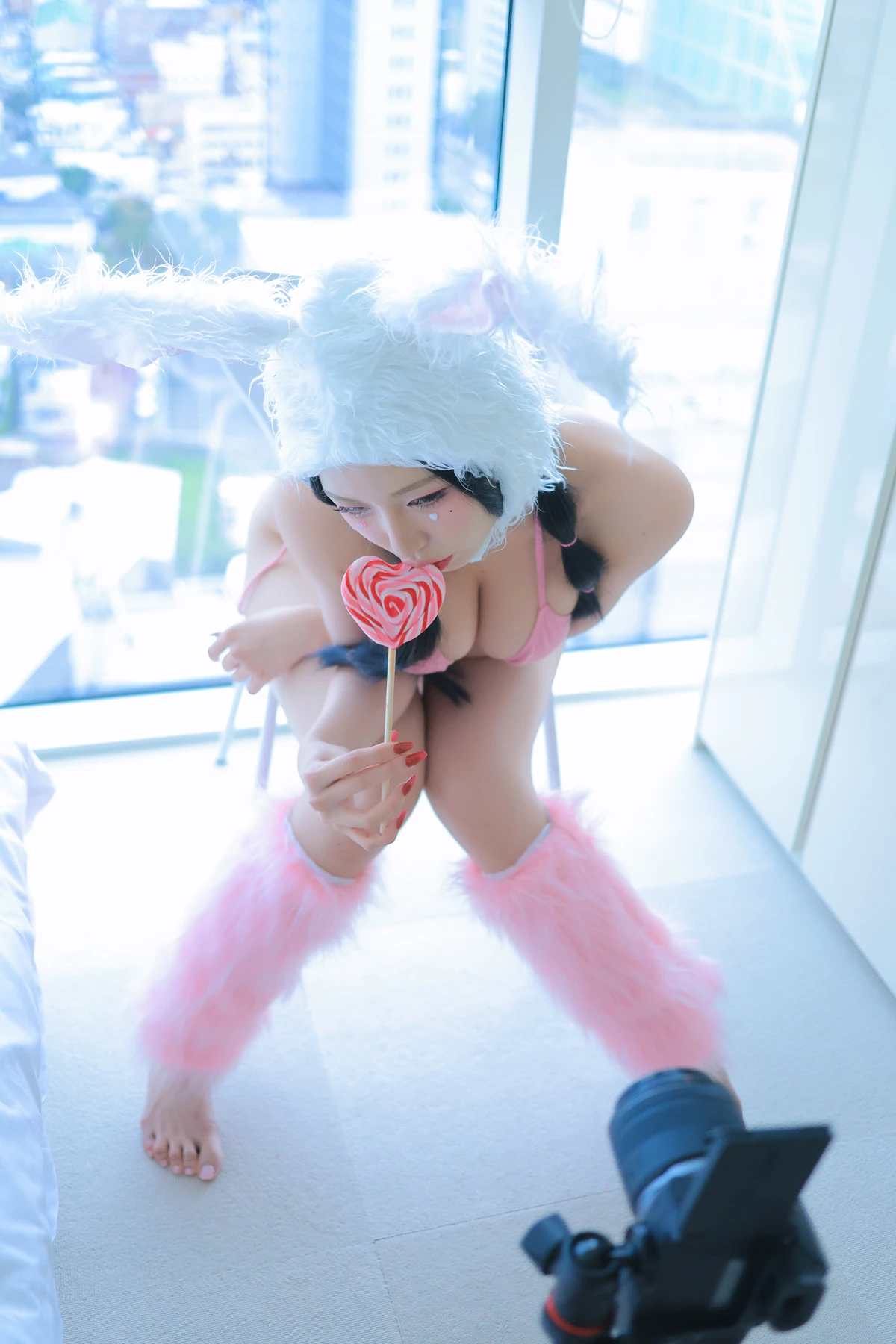 Dongeuran 동그란, PhotoBook 「Naked Bunny」 Set.02の写真 48