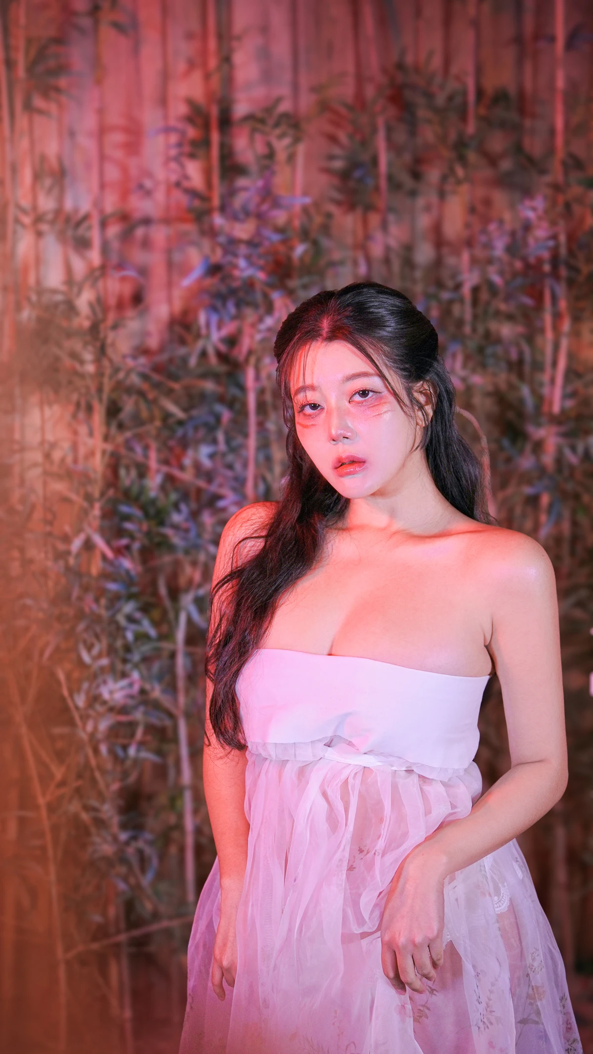 Yuni 유니, PhotoBook 「Gumiho」 Set.01の写真 16
