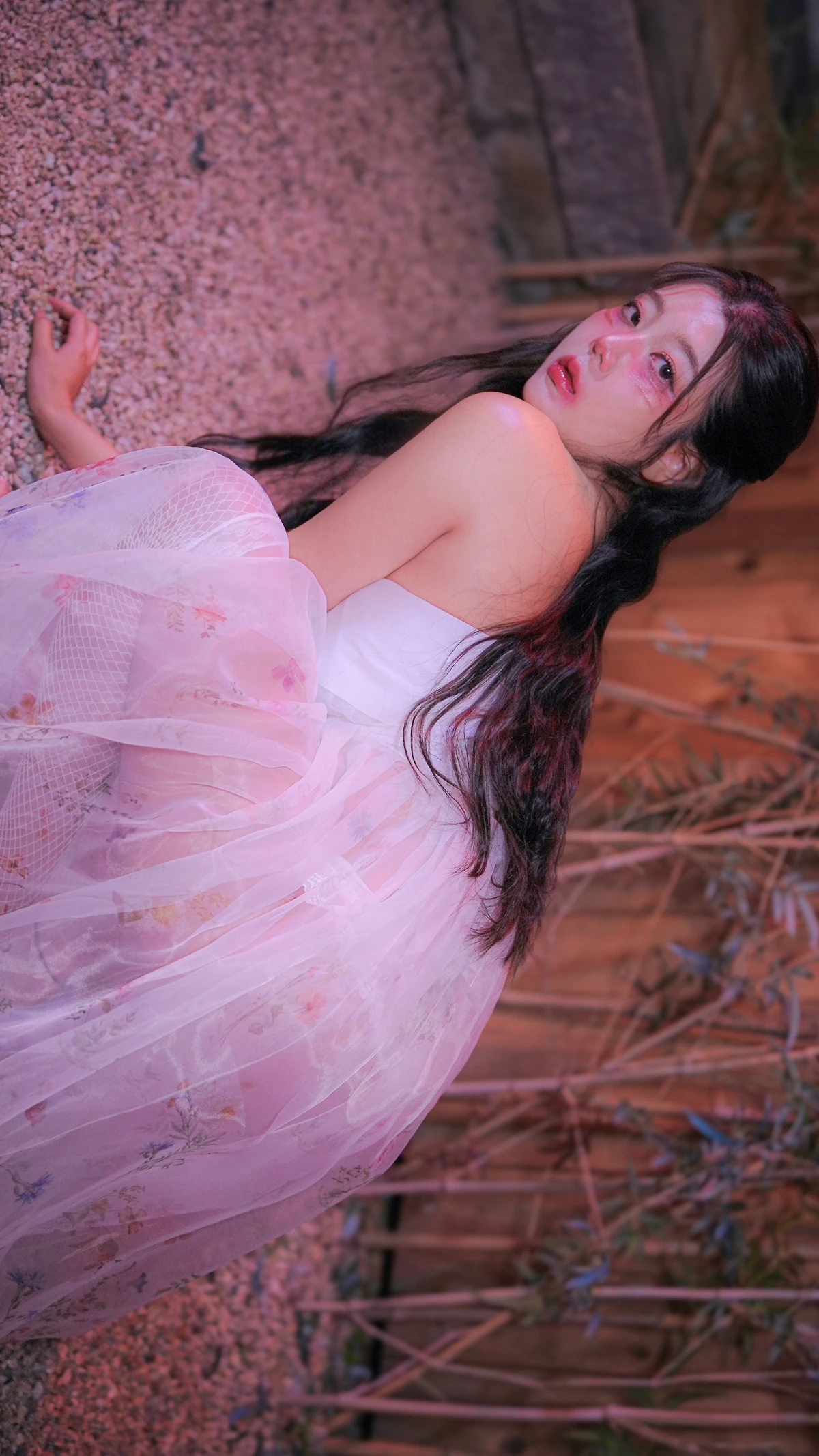 Yuni 유니, PhotoBook 「Gumiho」 Set.01の写真 24
