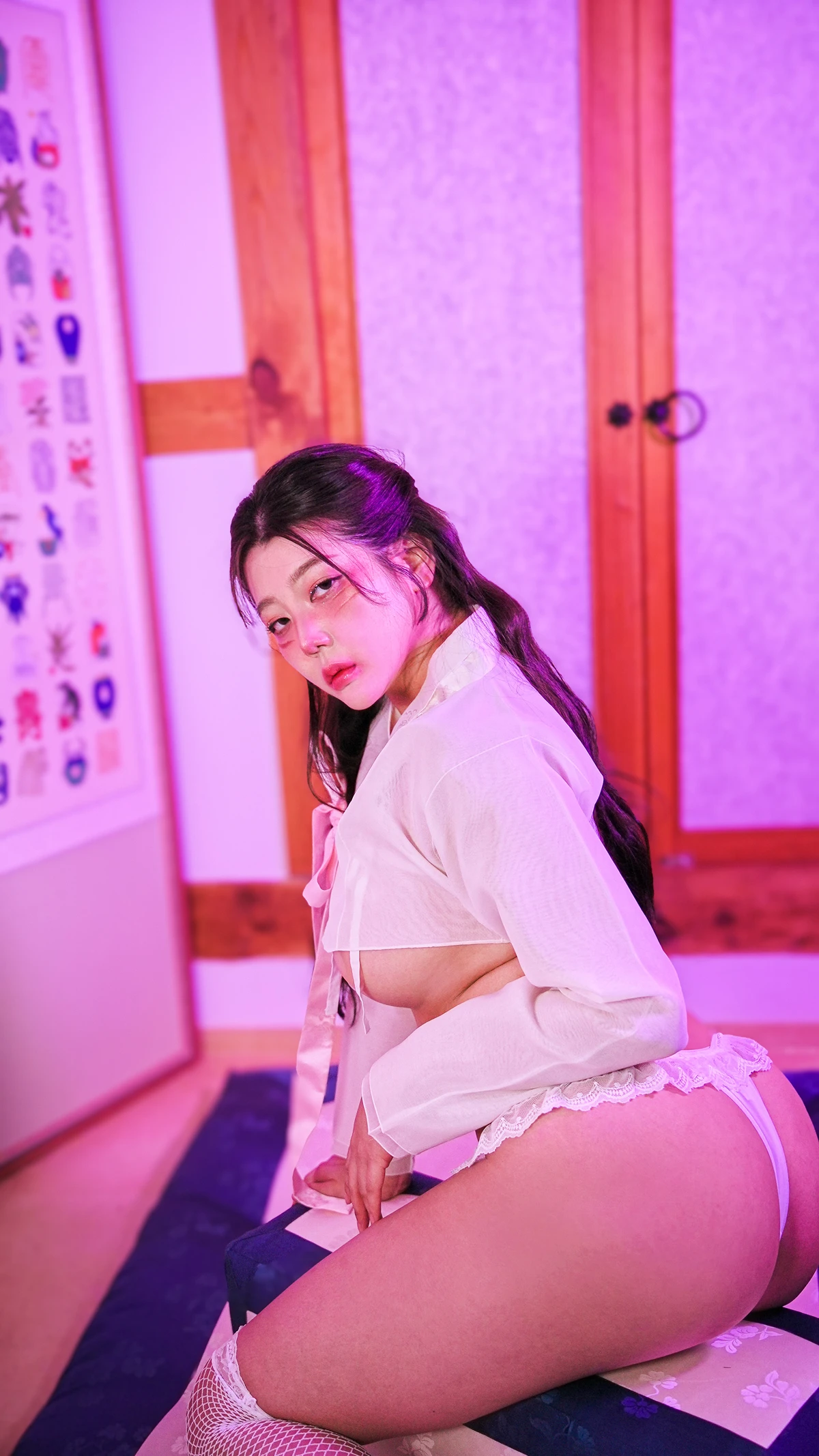 Yuni 유니, PhotoBook 「Gumiho」 Set.02の写真 24
