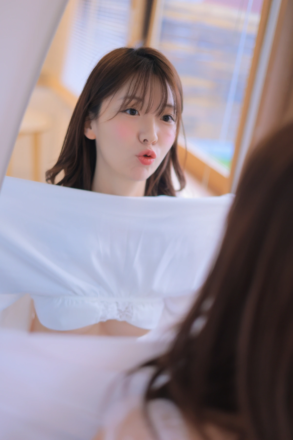 Leeesovely 쏘블리, Secret Pictorial 2025 March Set.02の写真 8