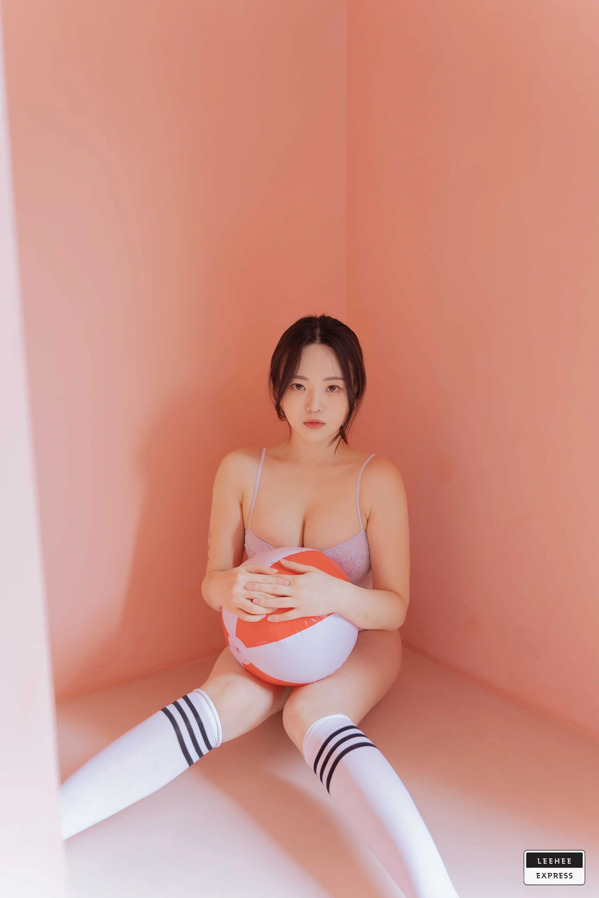 Sunny 혜선, LEEHEE EXPRESS LEDG-180の写真 10