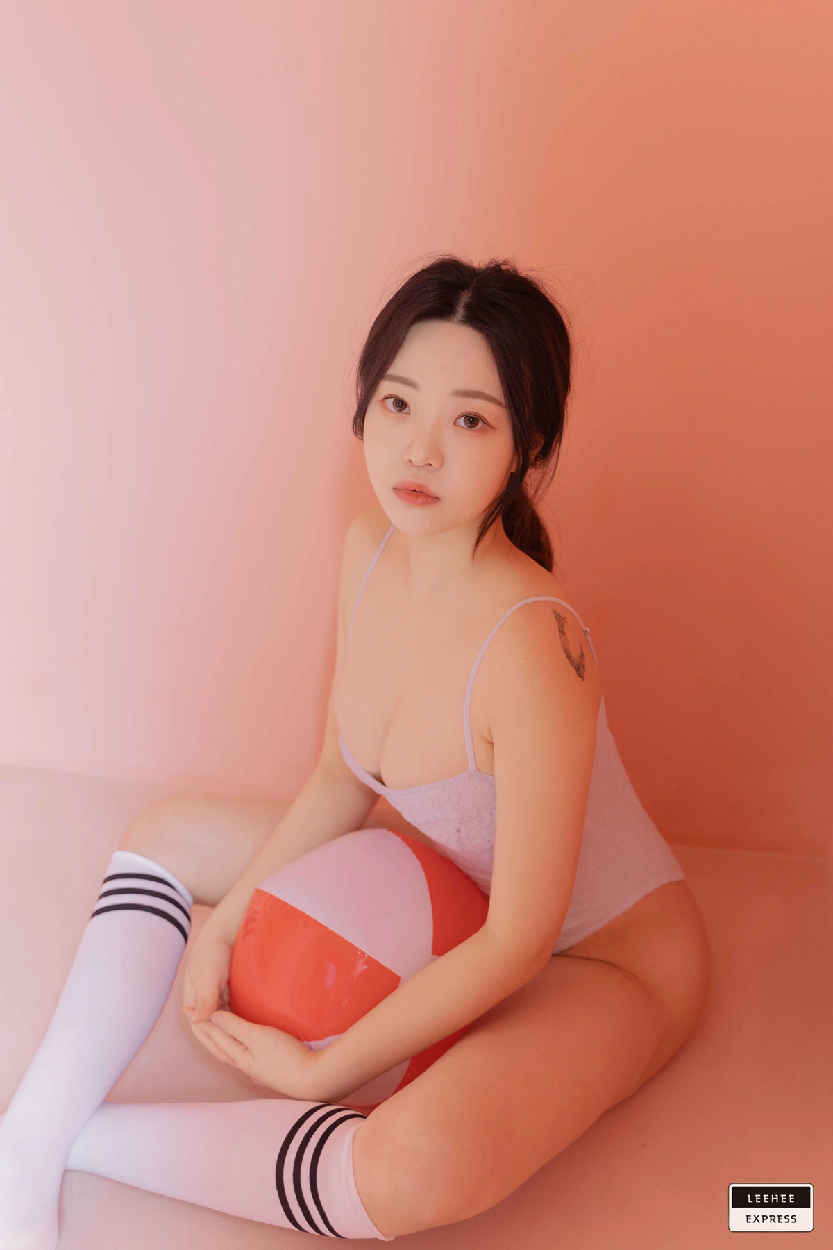 Sunny 혜선, LEEHEE EXPRESS LEDG-180の写真 12