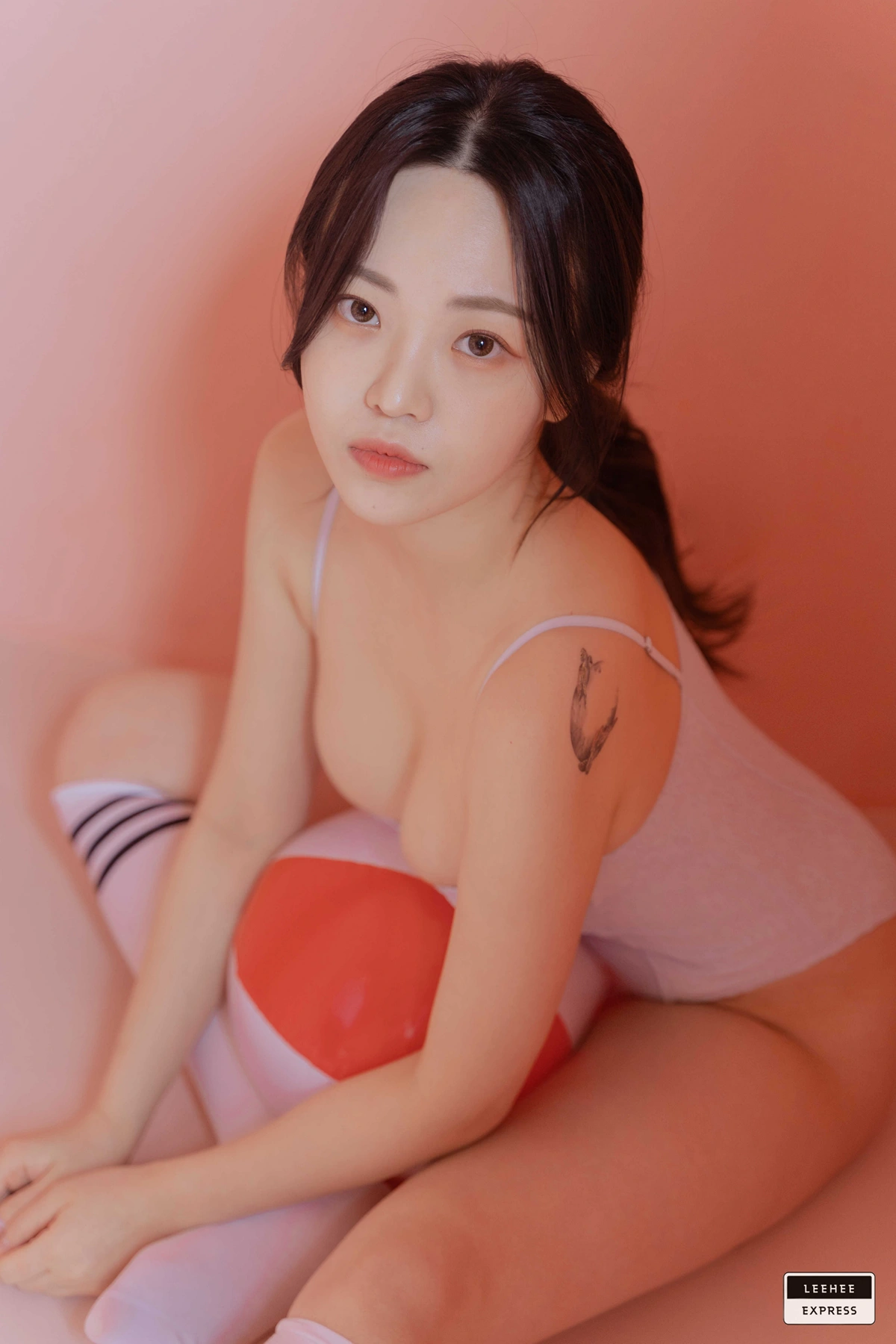 Sunny 혜선, LEEHEE EXPRESS LEDG-180の写真 14