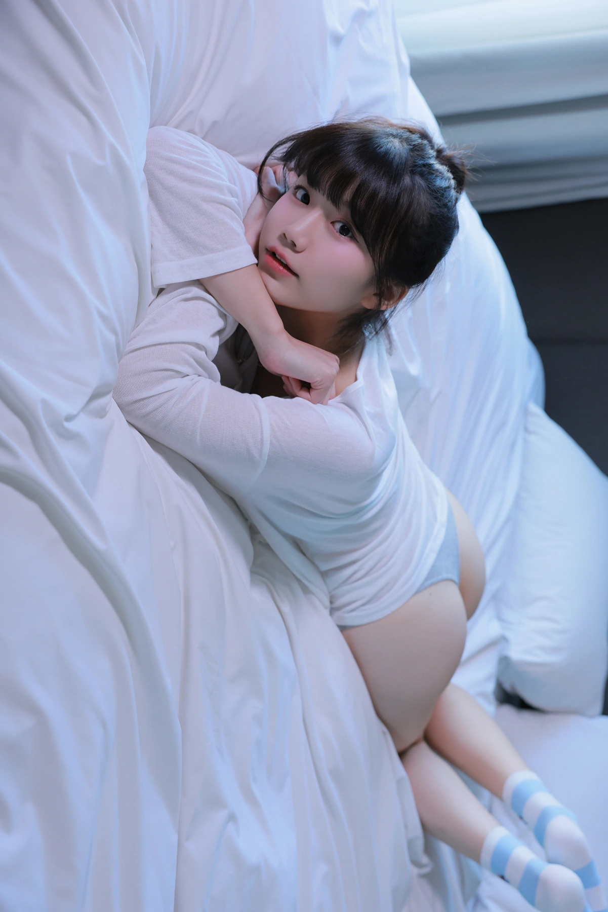 Yui 유이, SWEETBOX Photobook 「Teddy Bear」 Set.01の写真 3