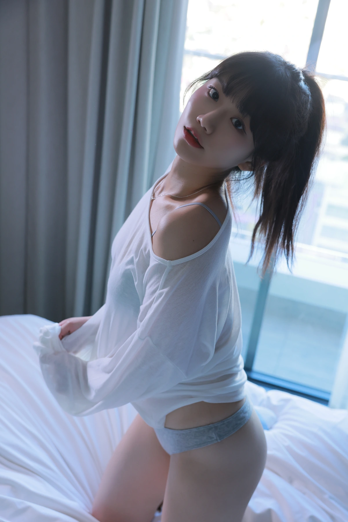 Yui 유이, SWEETBOX Photobook 「Teddy Bear」 Set.01の写真 16