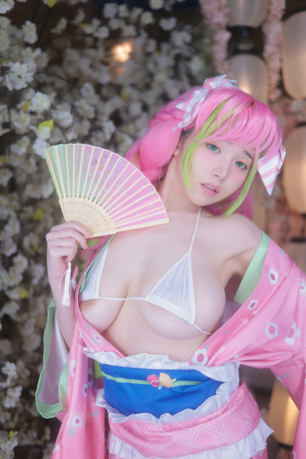 Yeon Woo 연우, Photobook 「MITSURI」 Set.01の写真 3