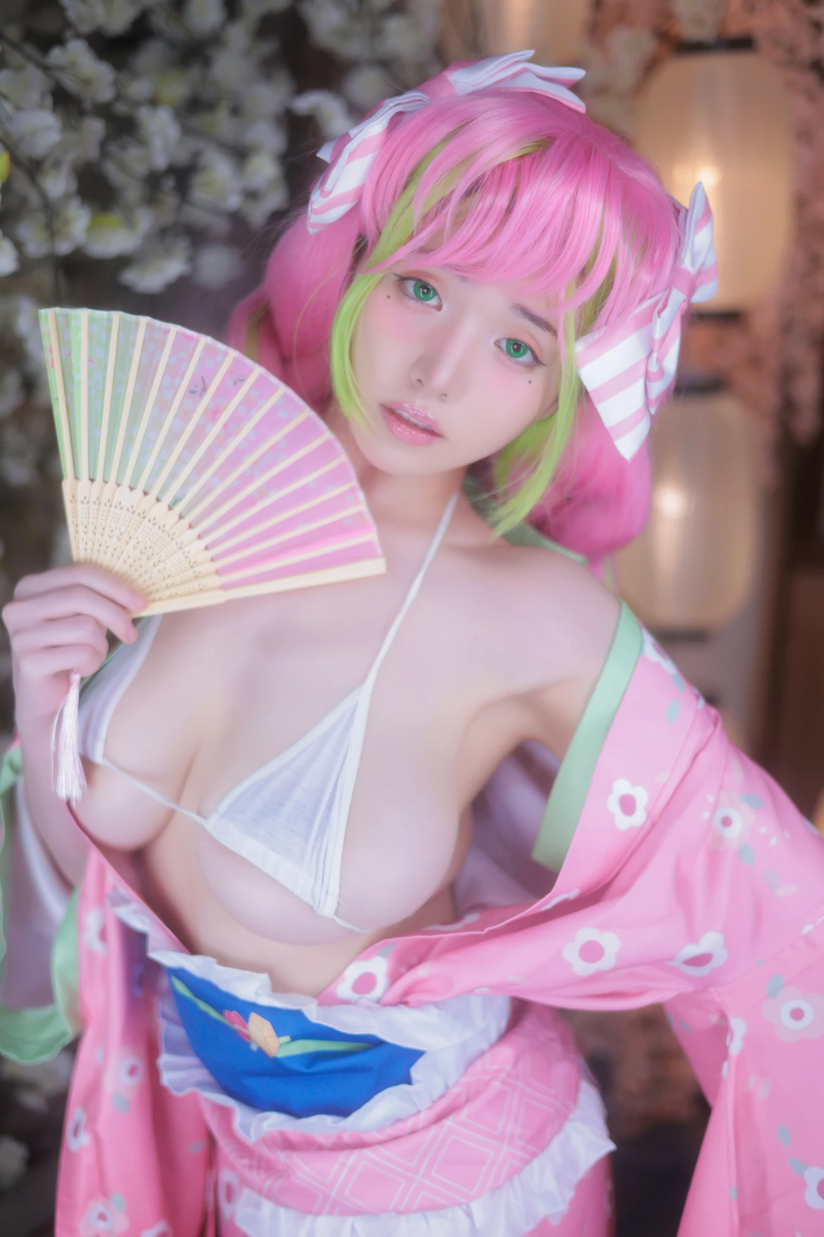 Yeon Woo 연우, Photobook 「MITSURI」 Set.01の写真 9