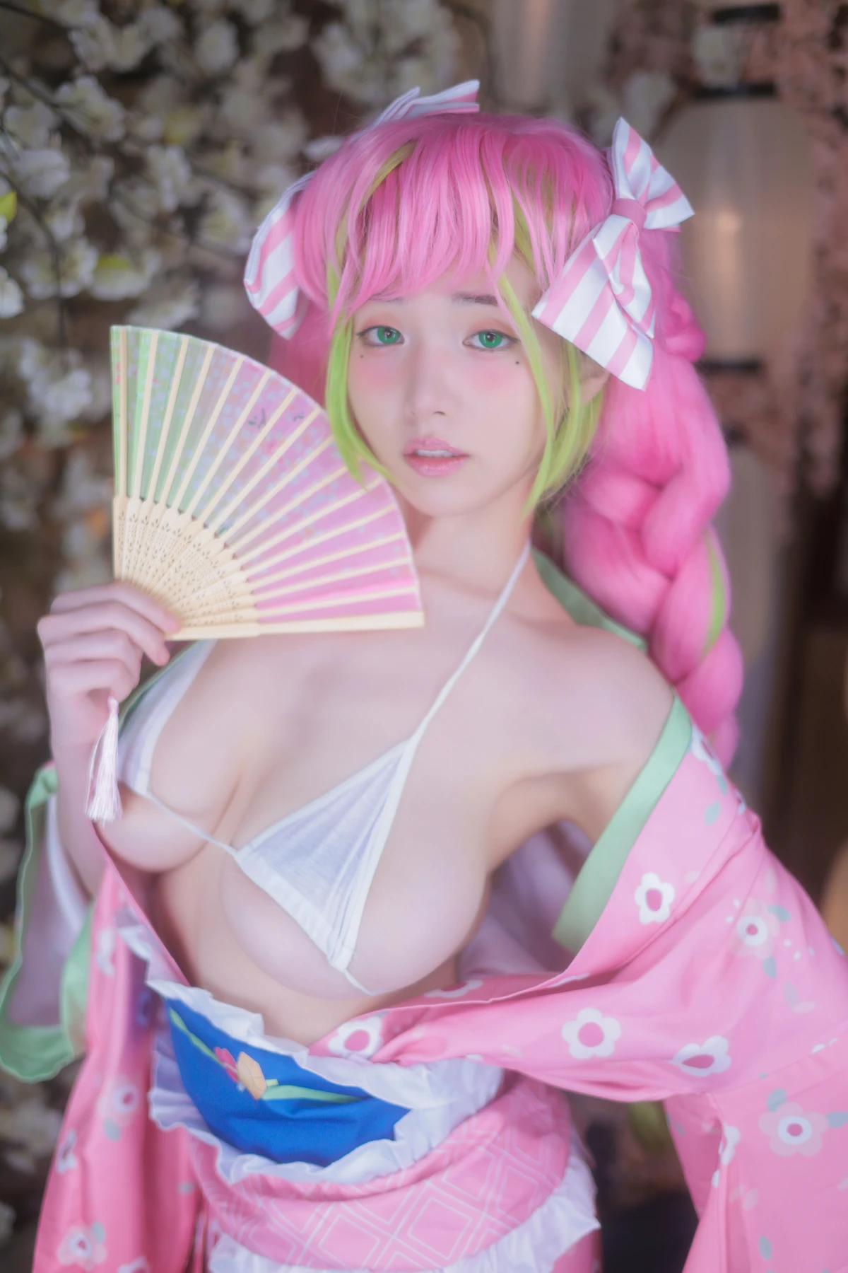 Yeon Woo 연우, Photobook 「MITSURI」 Set.01の写真 10