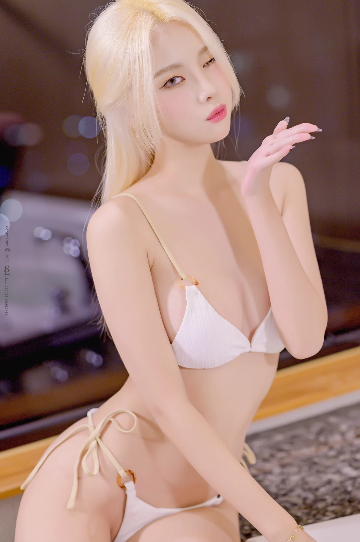 Yuna 유나, SAINT Photolife 「Golden」の写真 43