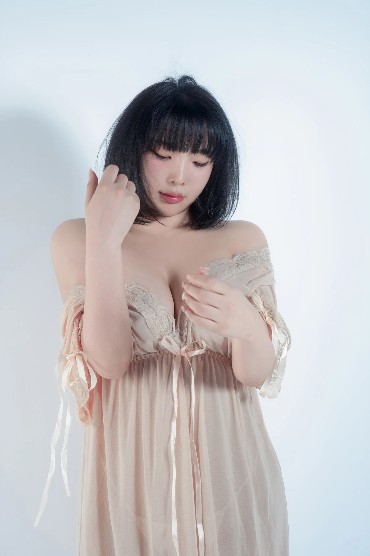 Kang Inkyung 강인경, PhotoBook 「X Hoorizon」 Set.01の写真 10