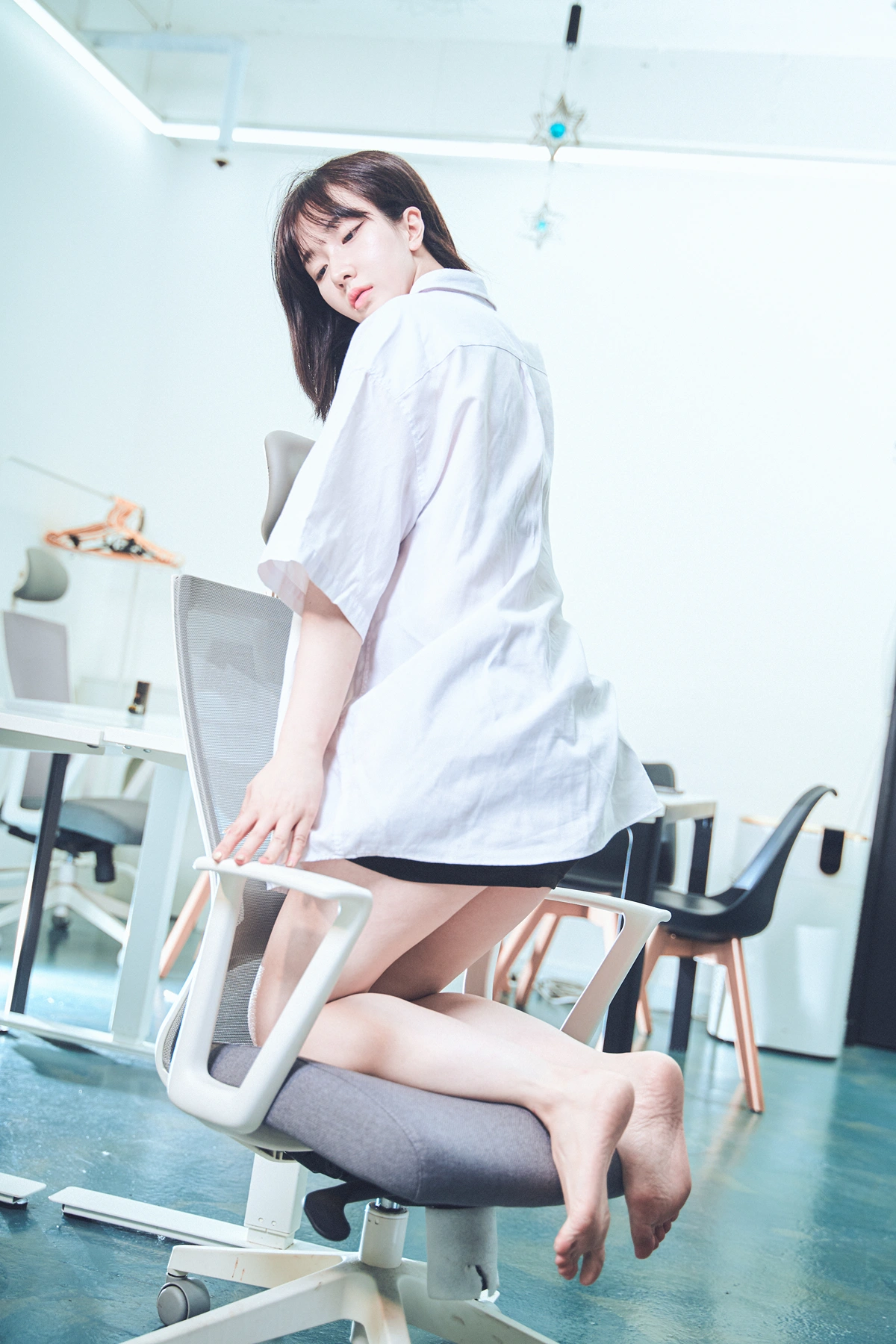 YeonJju 유연주, Photobook 「Office Final」 Set.01の写真 23