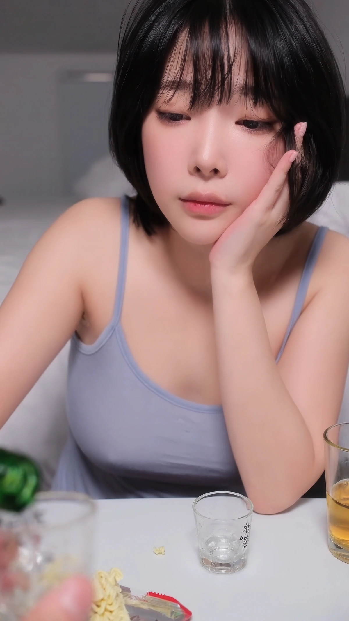 Kang Inkyung 강인경, PhotoBook 「New Mini + Drunk」の写真 3