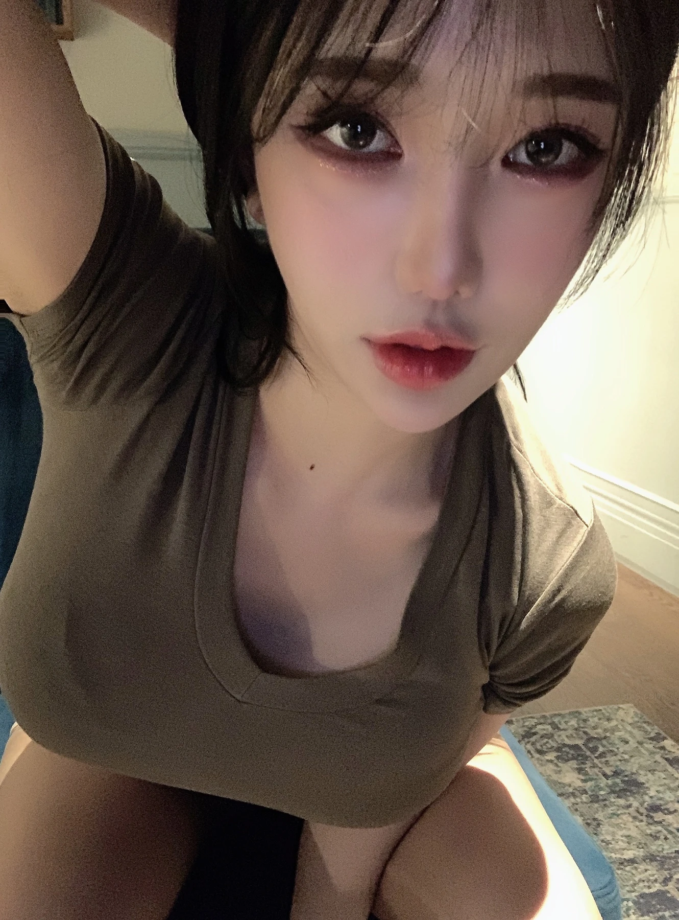 Yunjin 챌이, Moon Night Snap Photobook 「Your Yunjin」の写真 3