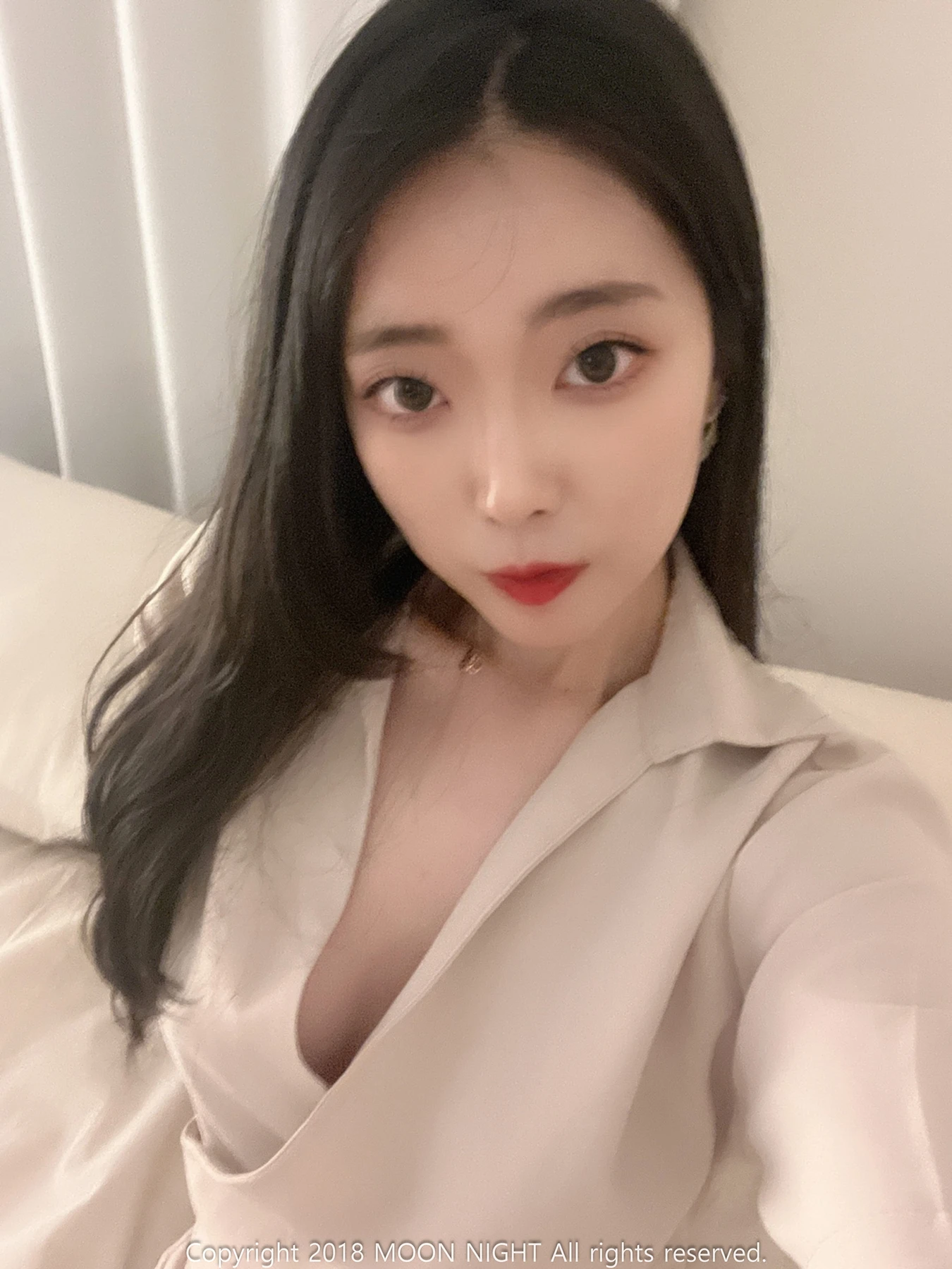 Mona 모나, Moon Night Snap 「Mona Has a Pretty Body」の写真 36