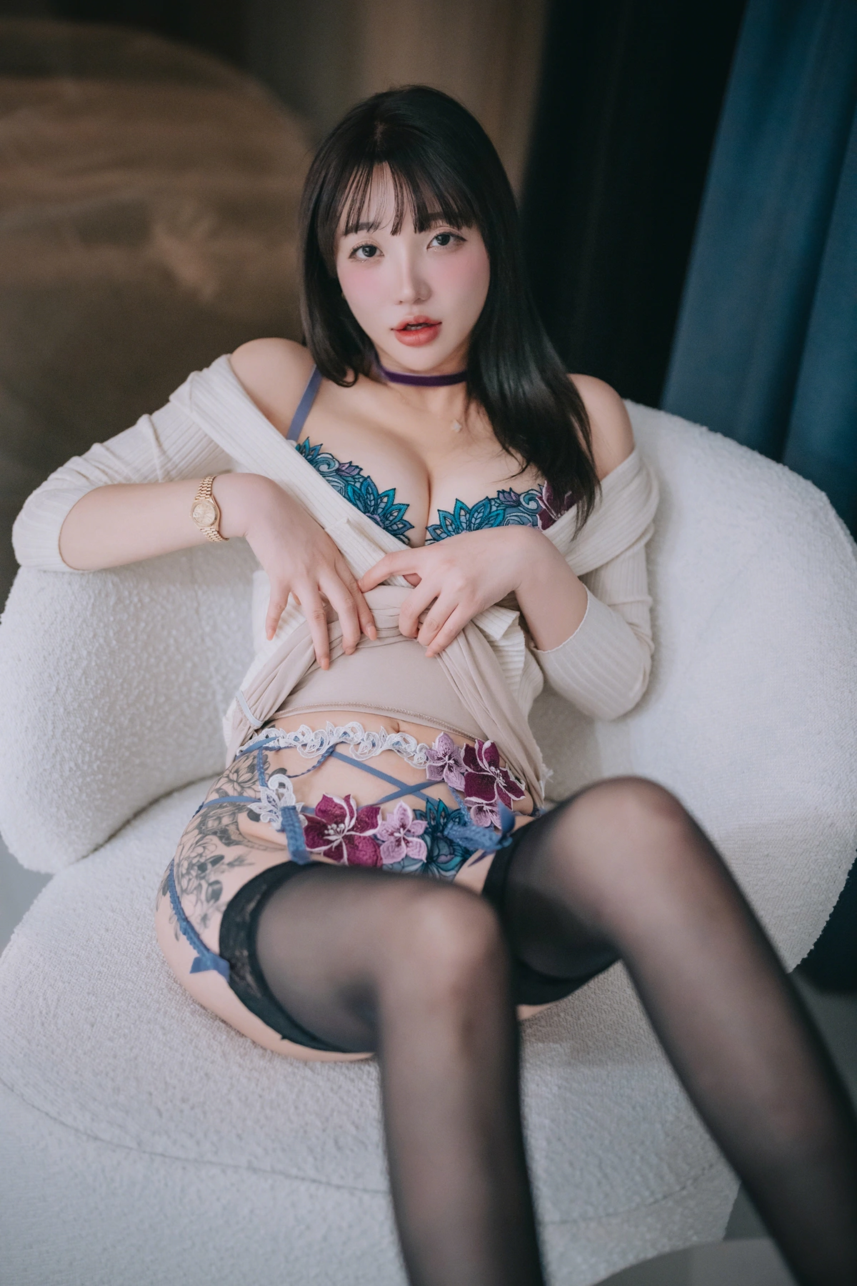 Son Yeeun 손예은, DJAWA 「A Snap of Intimacy Vol.04」 Set.01の写真 55