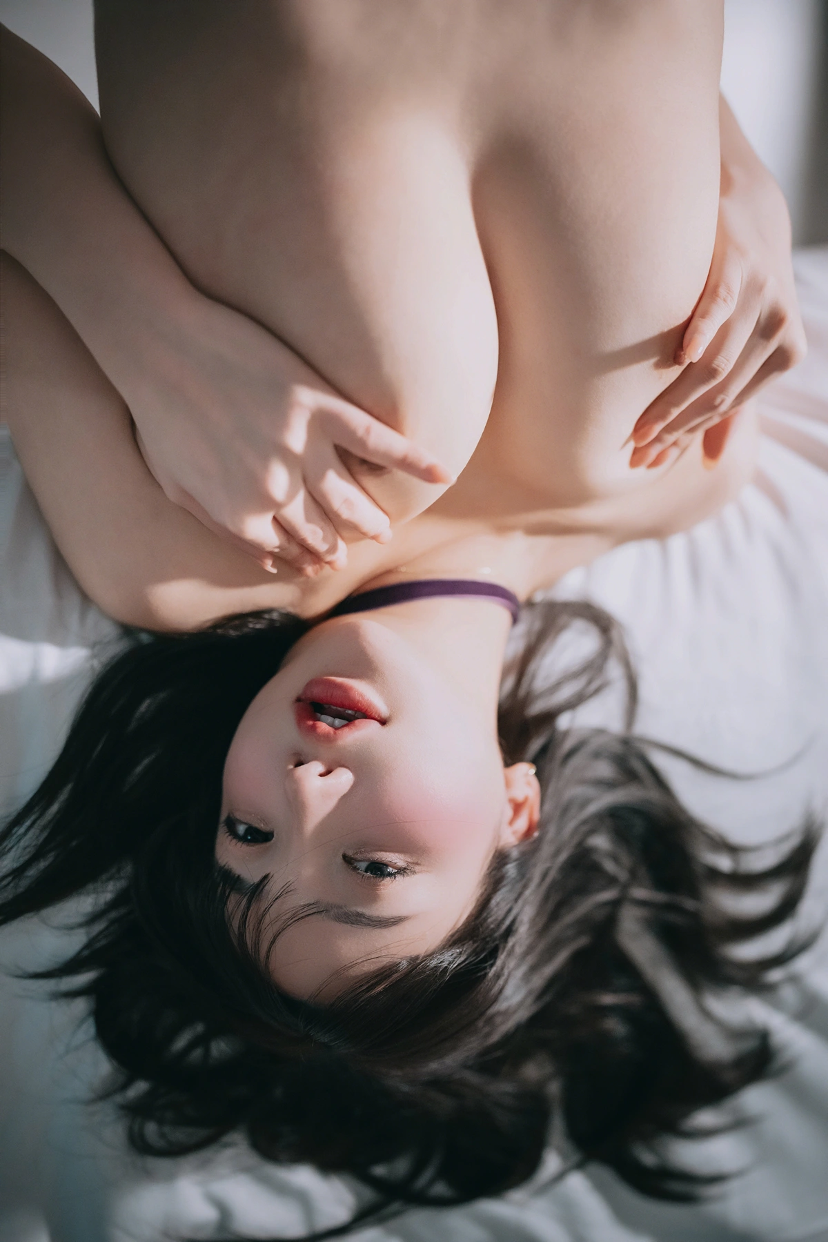 Son Yeeun 손예은, DJAWA 「A Snap of Intimacy Vol.04」 Set.03の写真 54