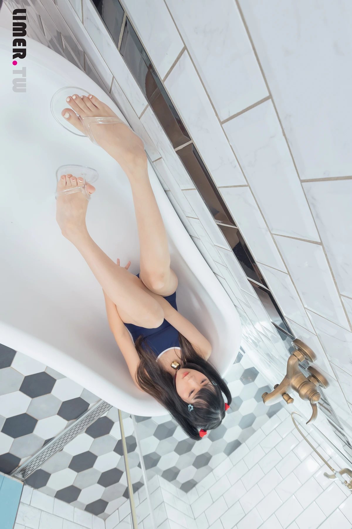 Linnco, Limerence Photobook No.001 Set.01の写真 21