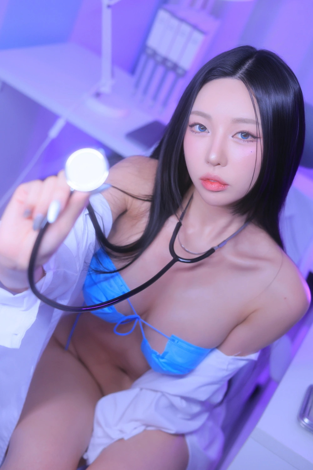 Dongeuran 동그란, PhotoBook 「Mad Doctor」 Set.01の写真 40