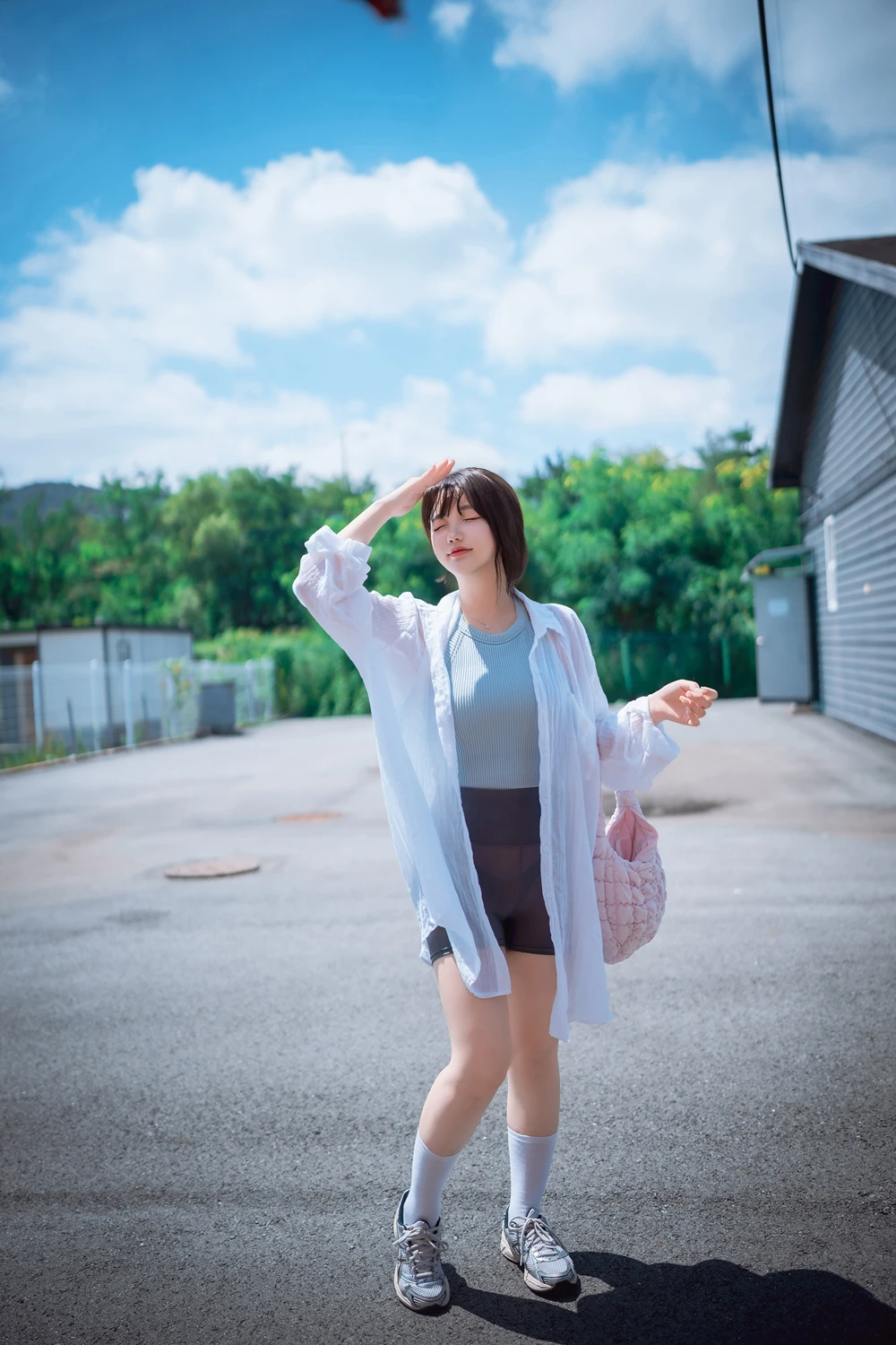 Son Yeeun 손예은, DJAWA 「Wash My Car」 Set.01の写真 55