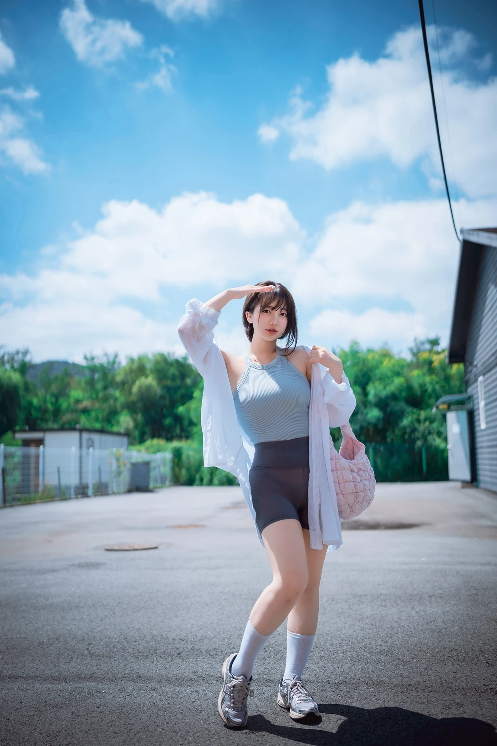 Son Yeeun 손예은, DJAWA 「Wash My Car」 Set.01の写真 56