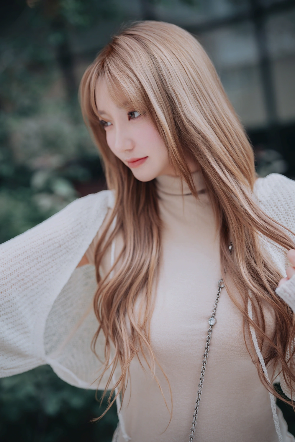 Son Yeeun 손예은, DJAWA 「Happy Solo Birthday」 Set.01の写真 11