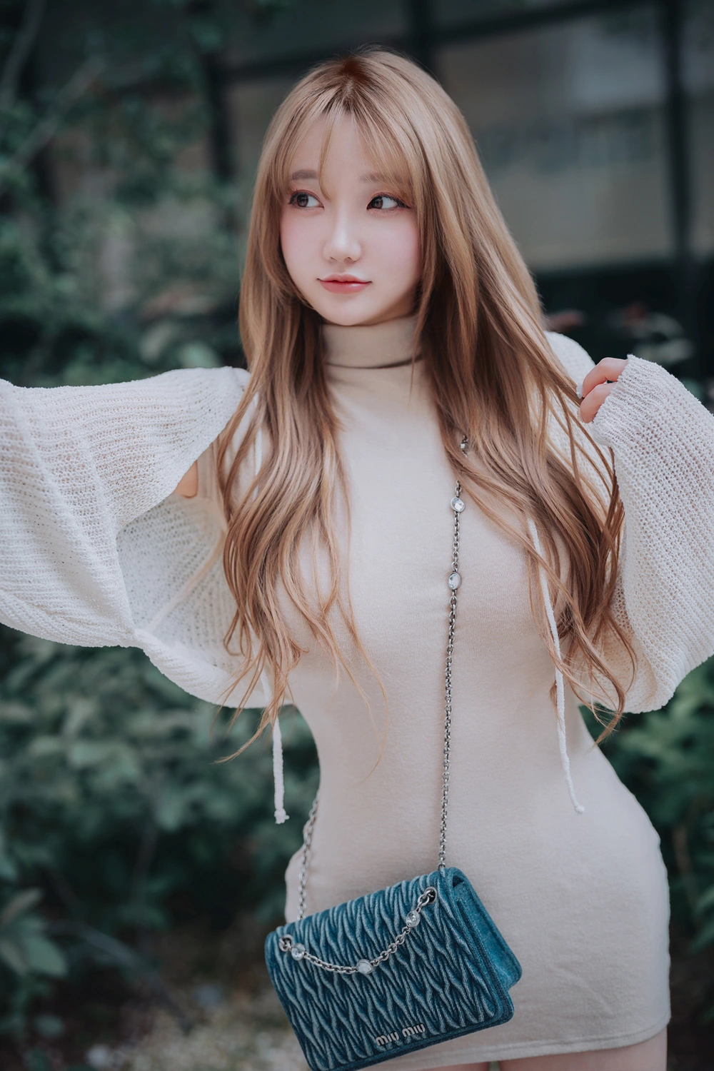 Son Yeeun 손예은, DJAWA 「Happy Solo Birthday」 Set.01の写真 12