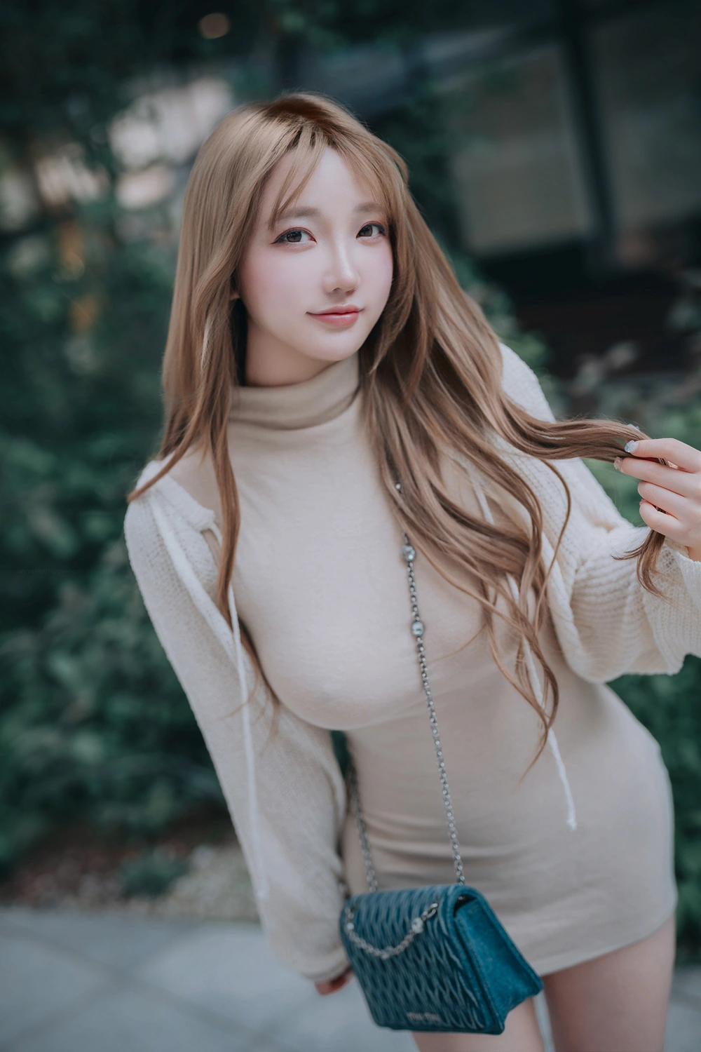Son Yeeun 손예은, DJAWA 「Happy Solo Birthday」 Set.01の写真 13