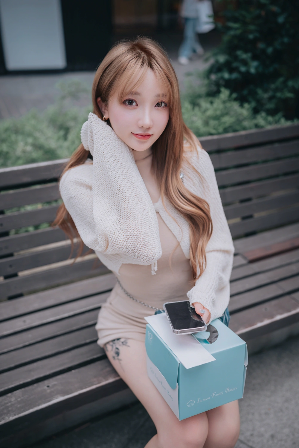 Son Yeeun 손예은, DJAWA 「Happy Solo Birthday」 Set.01の写真 27