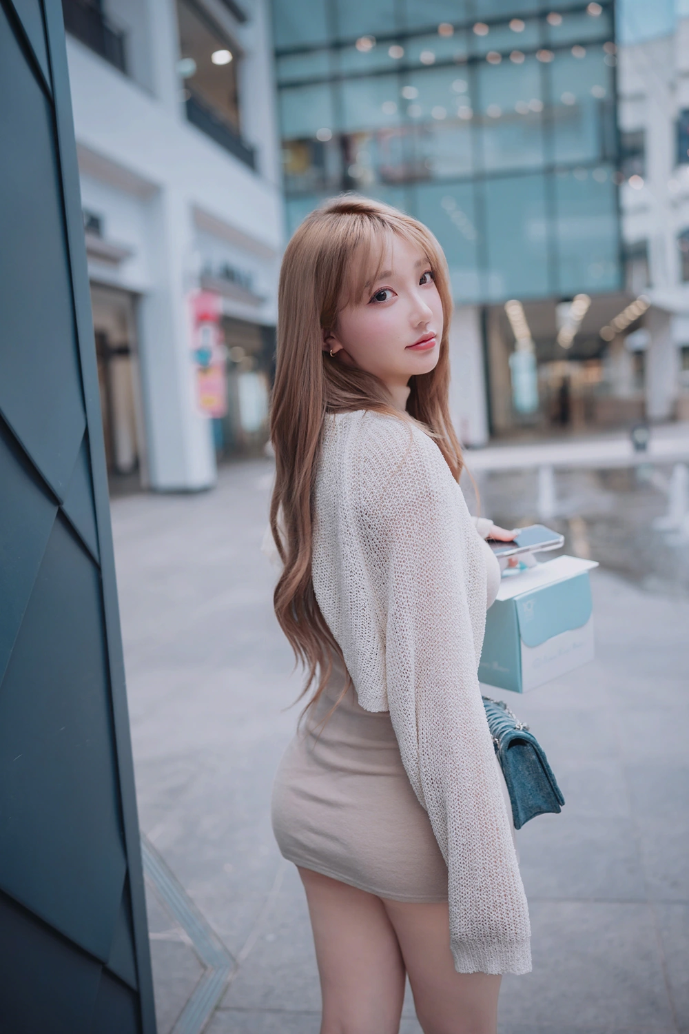 Son Yeeun 손예은, DJAWA 「Happy Solo Birthday」 Set.01の写真 28