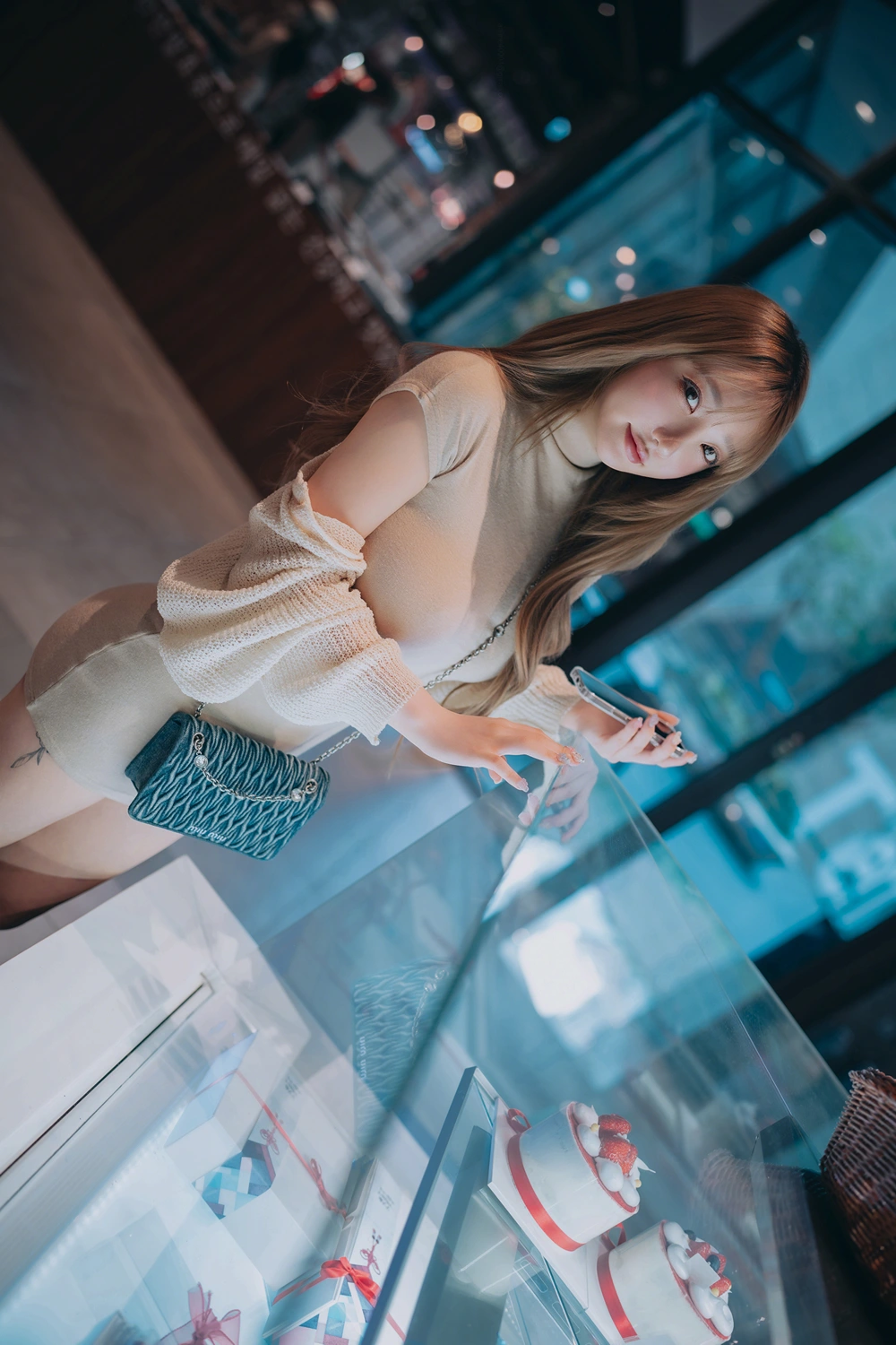 Son Yeeun 손예은, DJAWA 「Happy Solo Birthday」 Set.02の写真 16